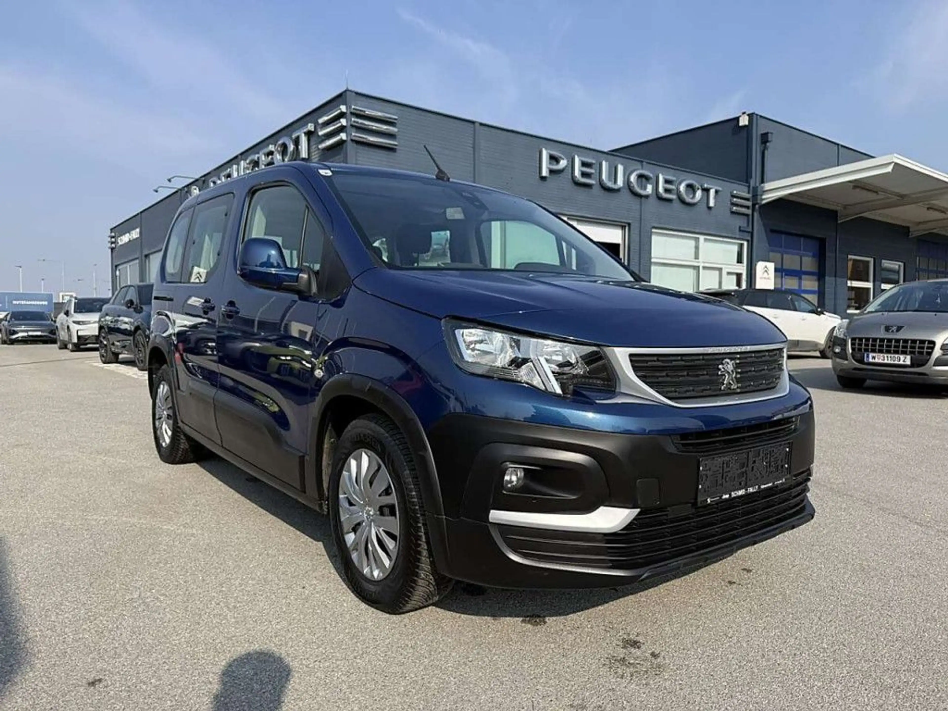 Peugeot Rifter 1,5 BlueHDI 100 S&S Active — photo 12