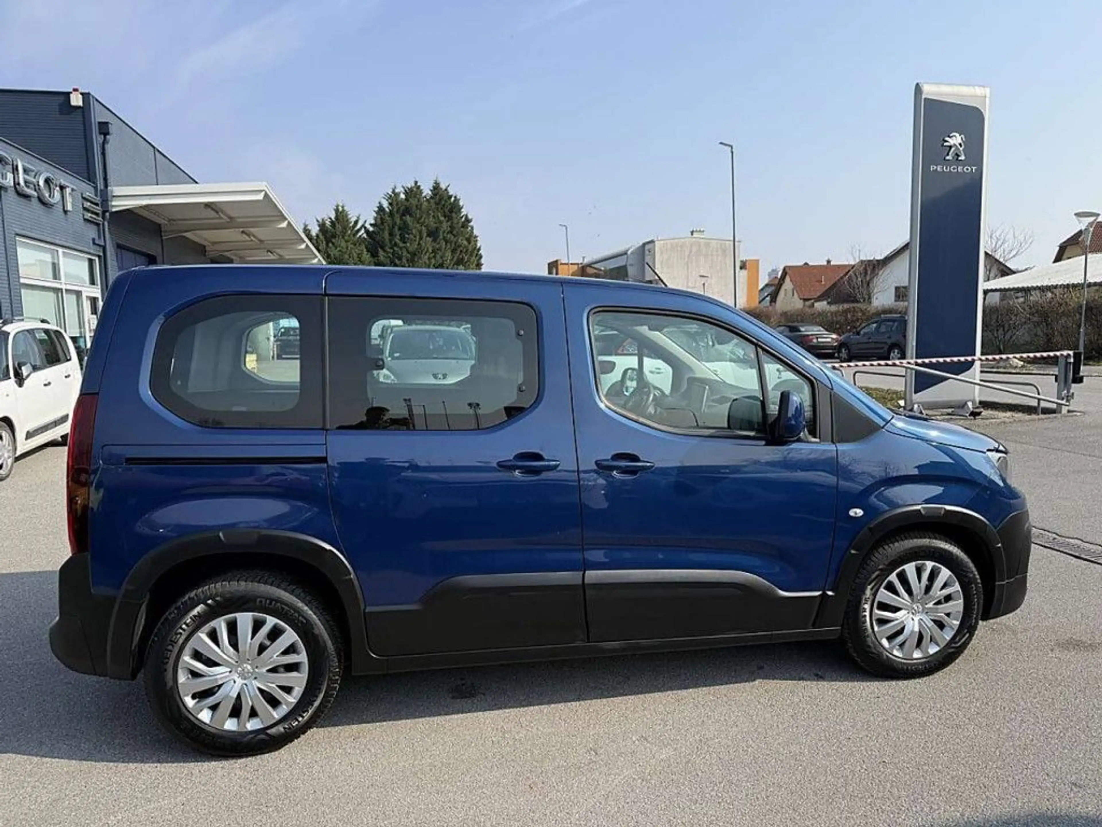 Peugeot Rifter 1,5 BlueHDI 100 S&S Active — photo 10