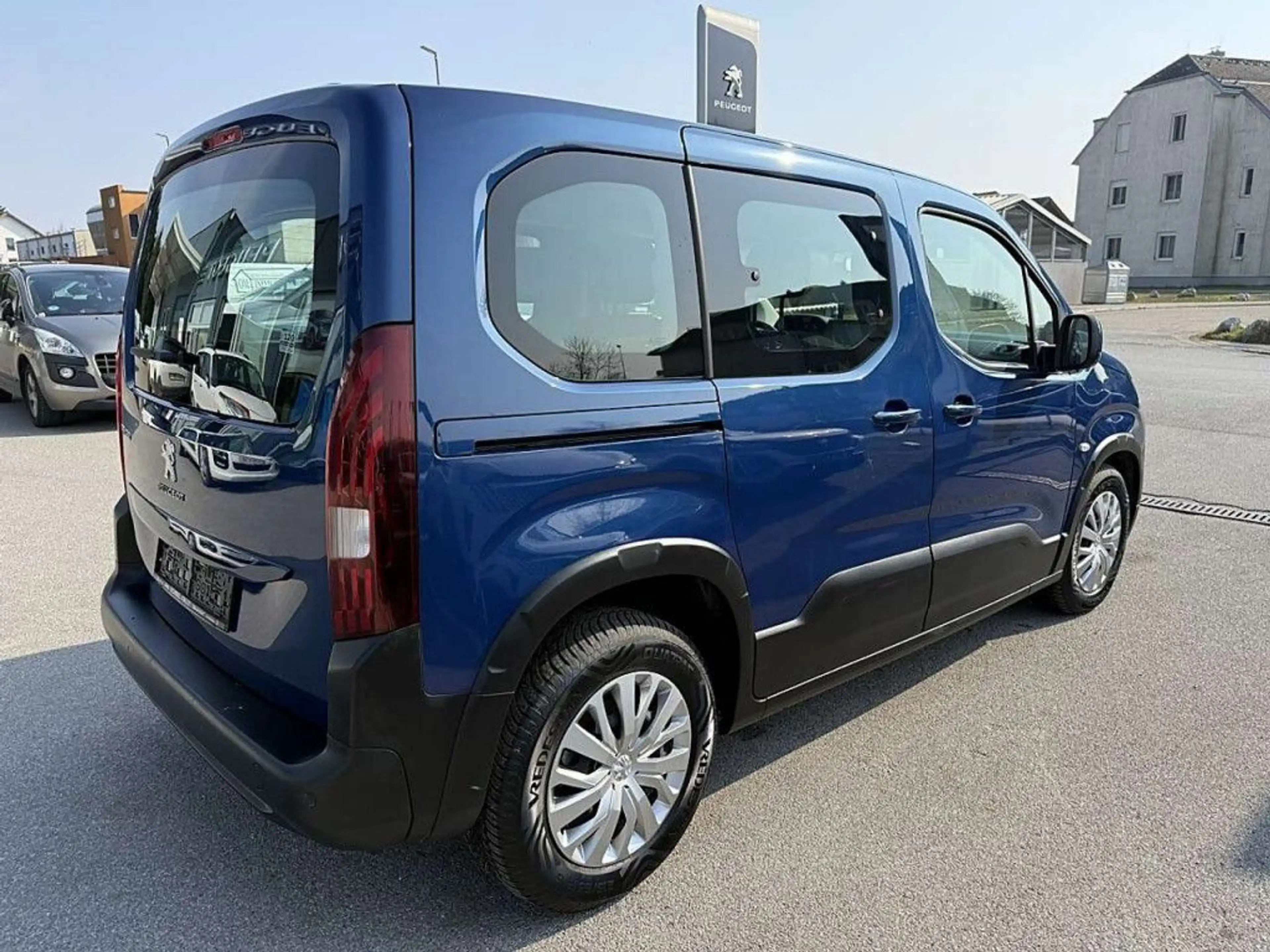 Peugeot Rifter 1,5 BlueHDI 100 S&S Active — photo 9