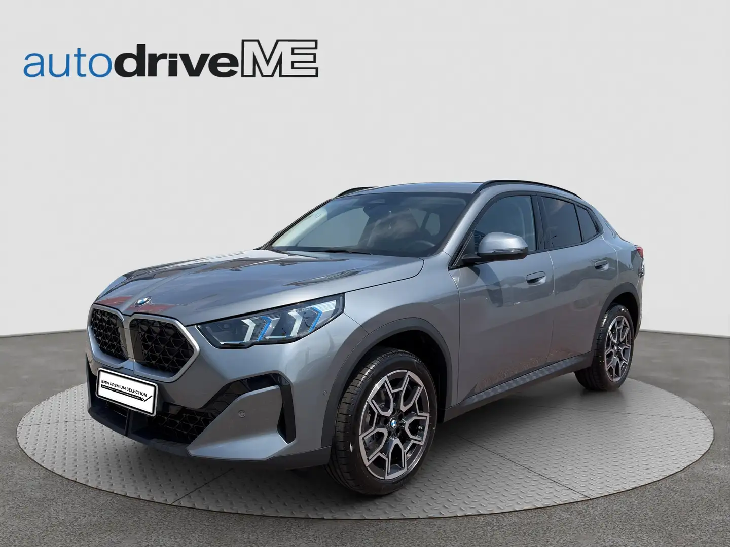 BMW X2 d sDrive 18d Grau - 1