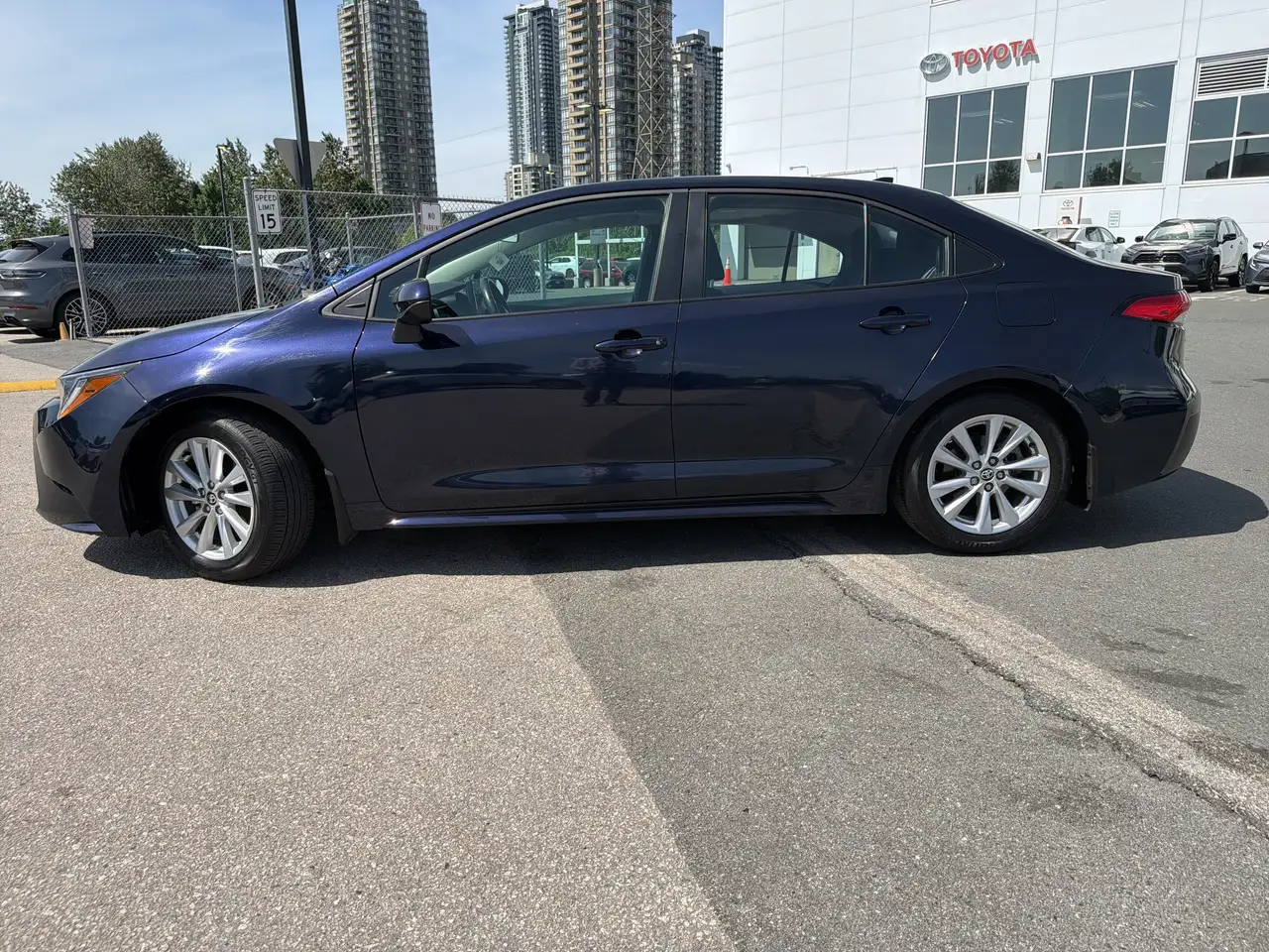 Toyota Corolla снимка Toyota Corolla