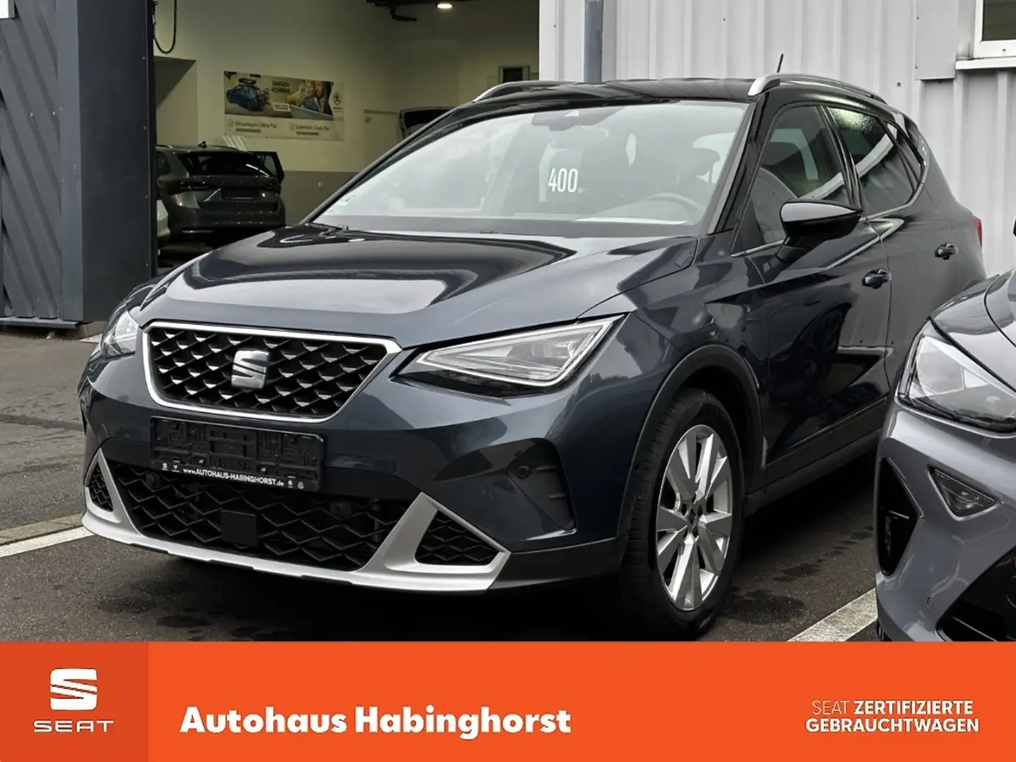 SEAT Arona 1.0 TSI DSG Xperience Pro ACC Navi LED Shz FullLin Grau - 1