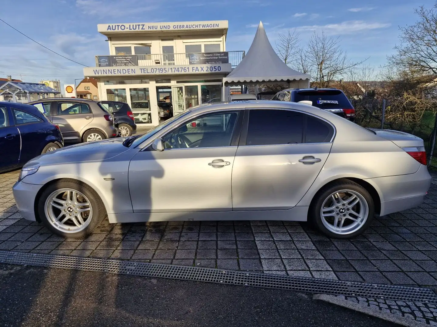 BMW 525 i E 60 - Automatik - Leder - M Felgen Silber - 1
