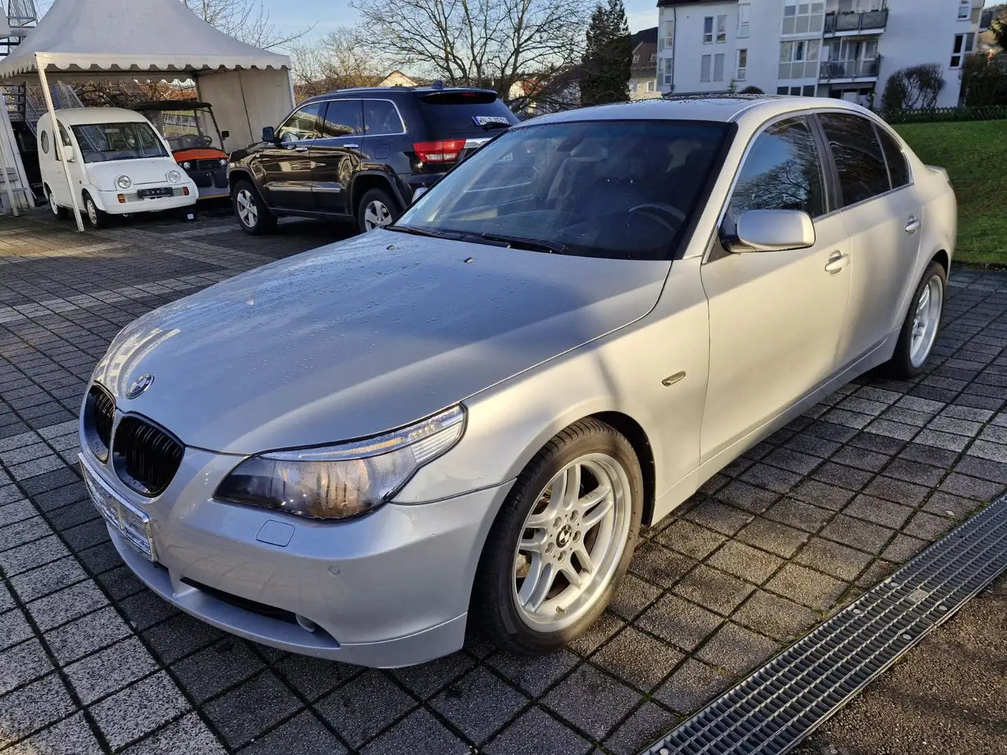 BMW 525 i E 60 - Automatik - Leder - M Felgen Silber - 2
