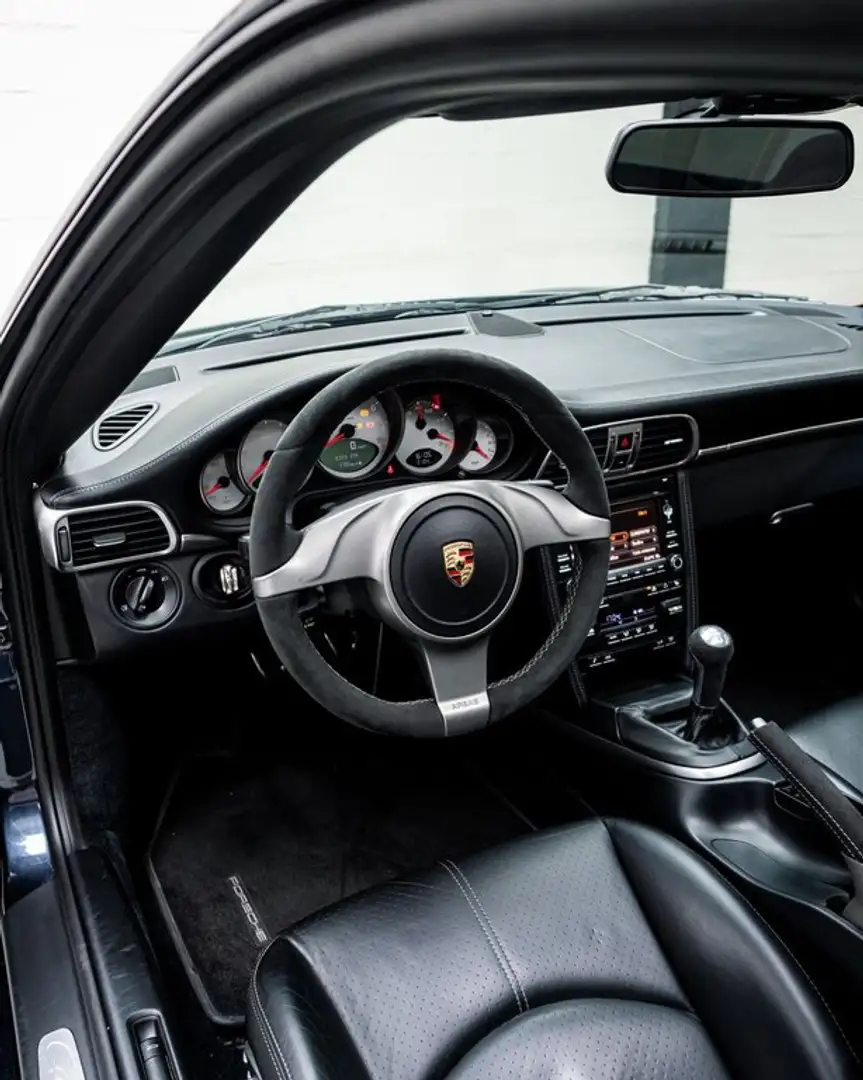 Porsche 911 Carrera 4S Coupé Albastru - 2