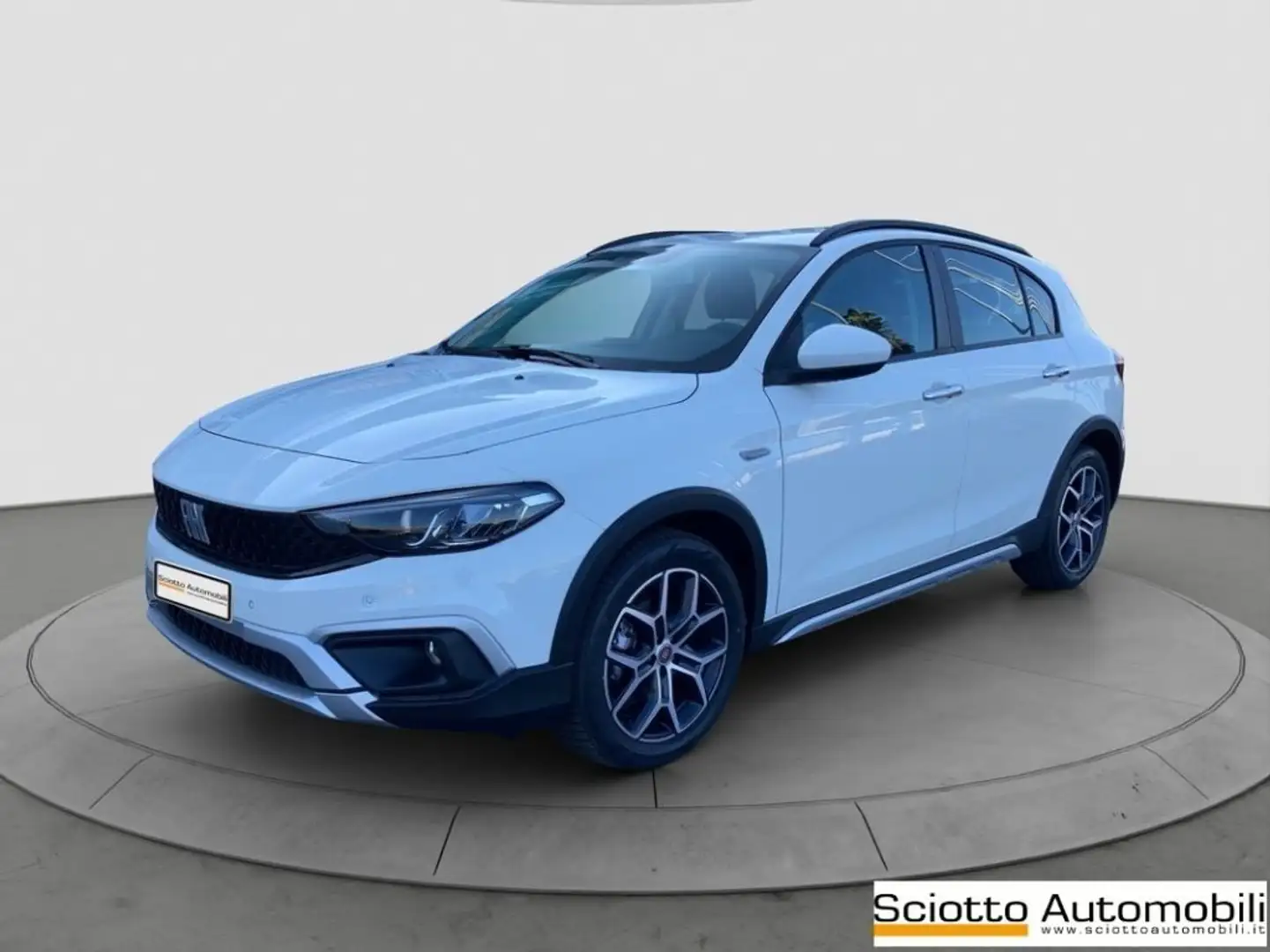 Fiat Tipo 1.5 Hybrid DCT 5 porte Blanco - 2