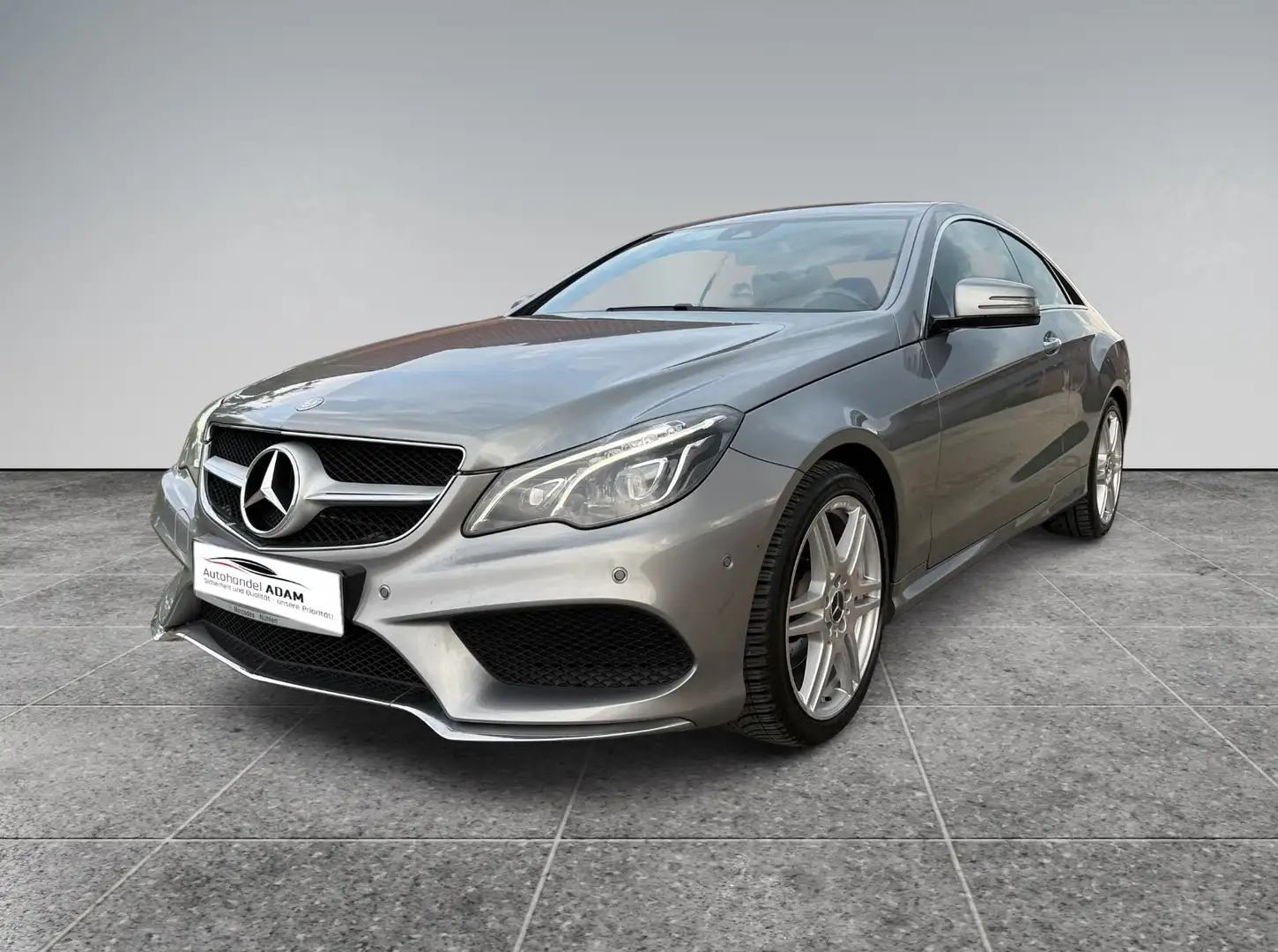 Mercedes-Benz E 250 Coupe AMG-Paket, TÜV 01/26! Gris - 1