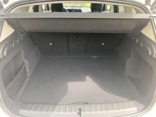 BMW X1 view 12