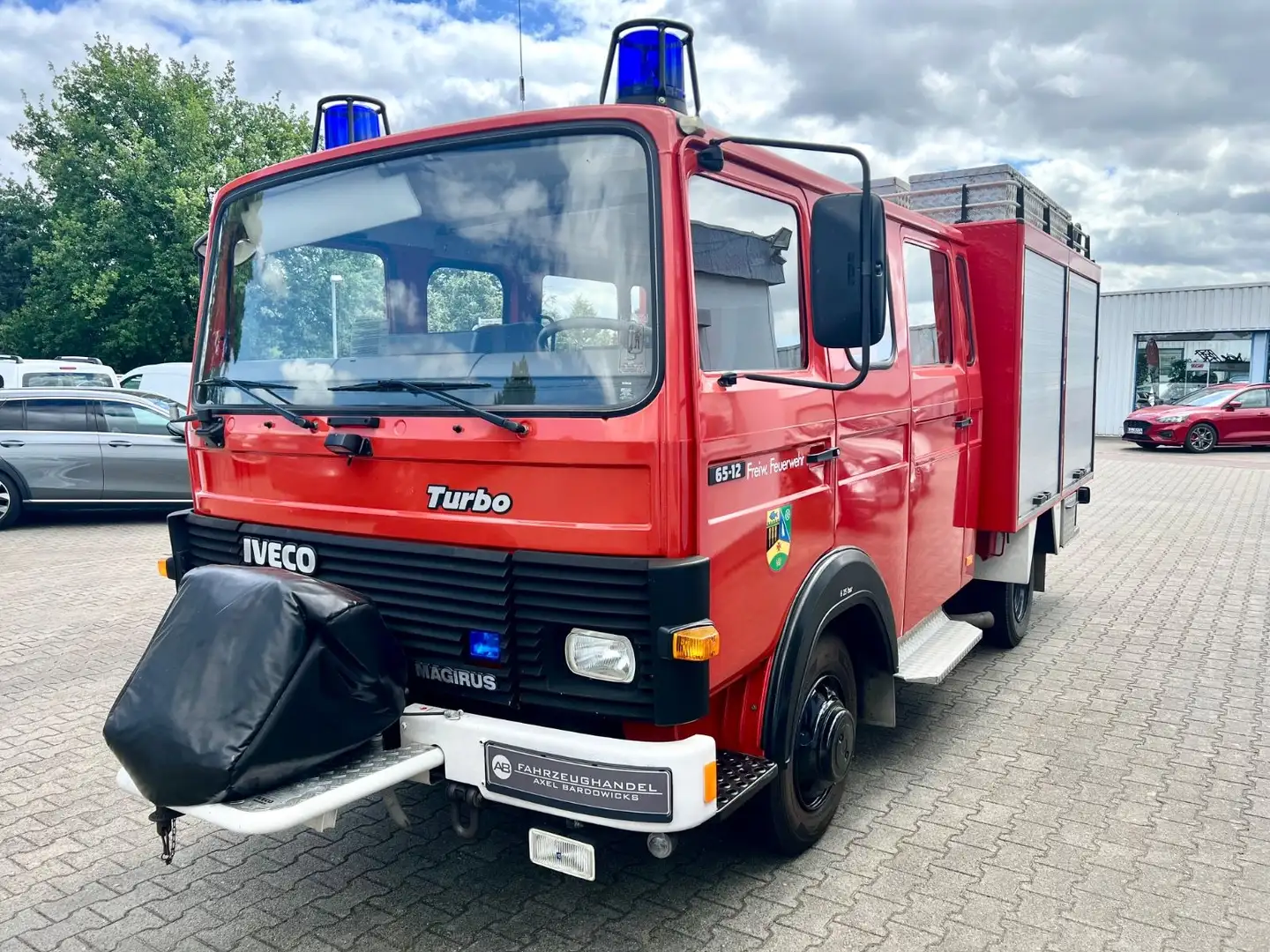 Iveco 65-12  DoKa Löschfahrzeug Feuerwehr Rosso - 2