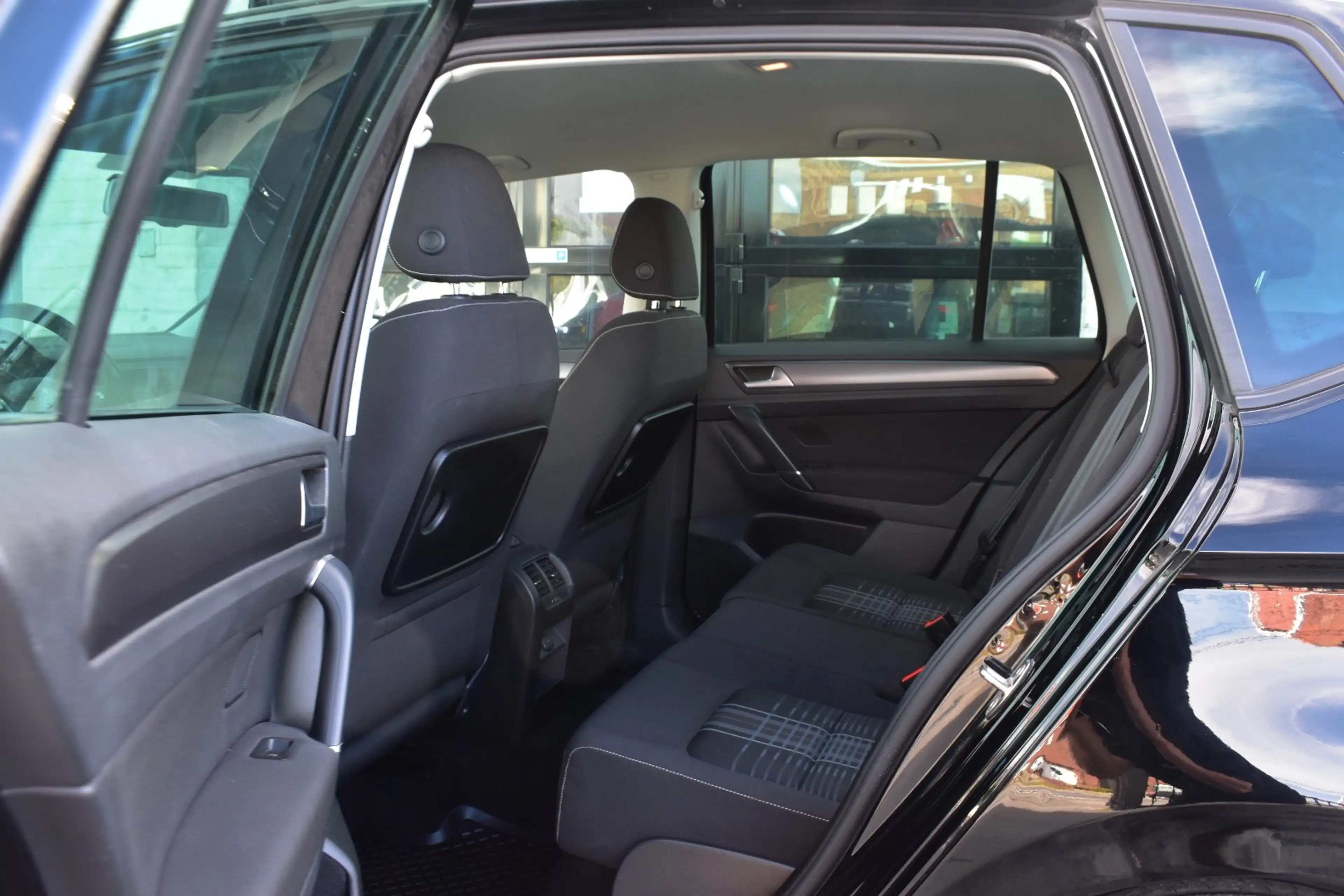 Volkswagen Golf Sportsvan 1.2 TSI Lounge / Verw Zetels / Cruise / PDC / Garantie — photo 9