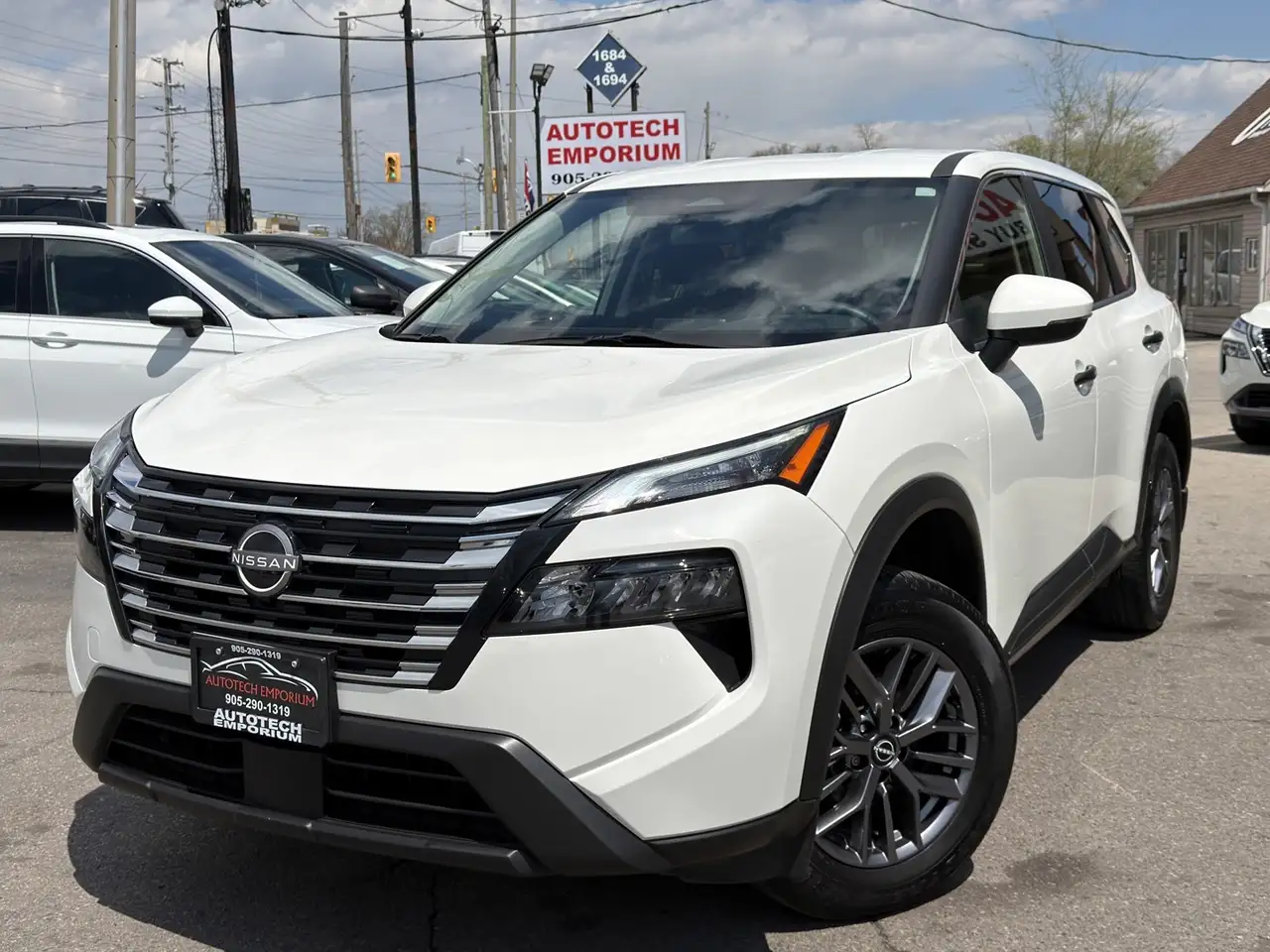 Nissan Rogue снимка Nissan Rogue