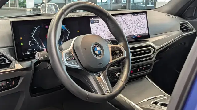 BMW 3 Series view 12