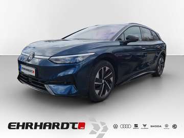 Tourer 77 kWh Pro AHK*IQ-LIGHT*WÄRMEPU*BEH.FRON...