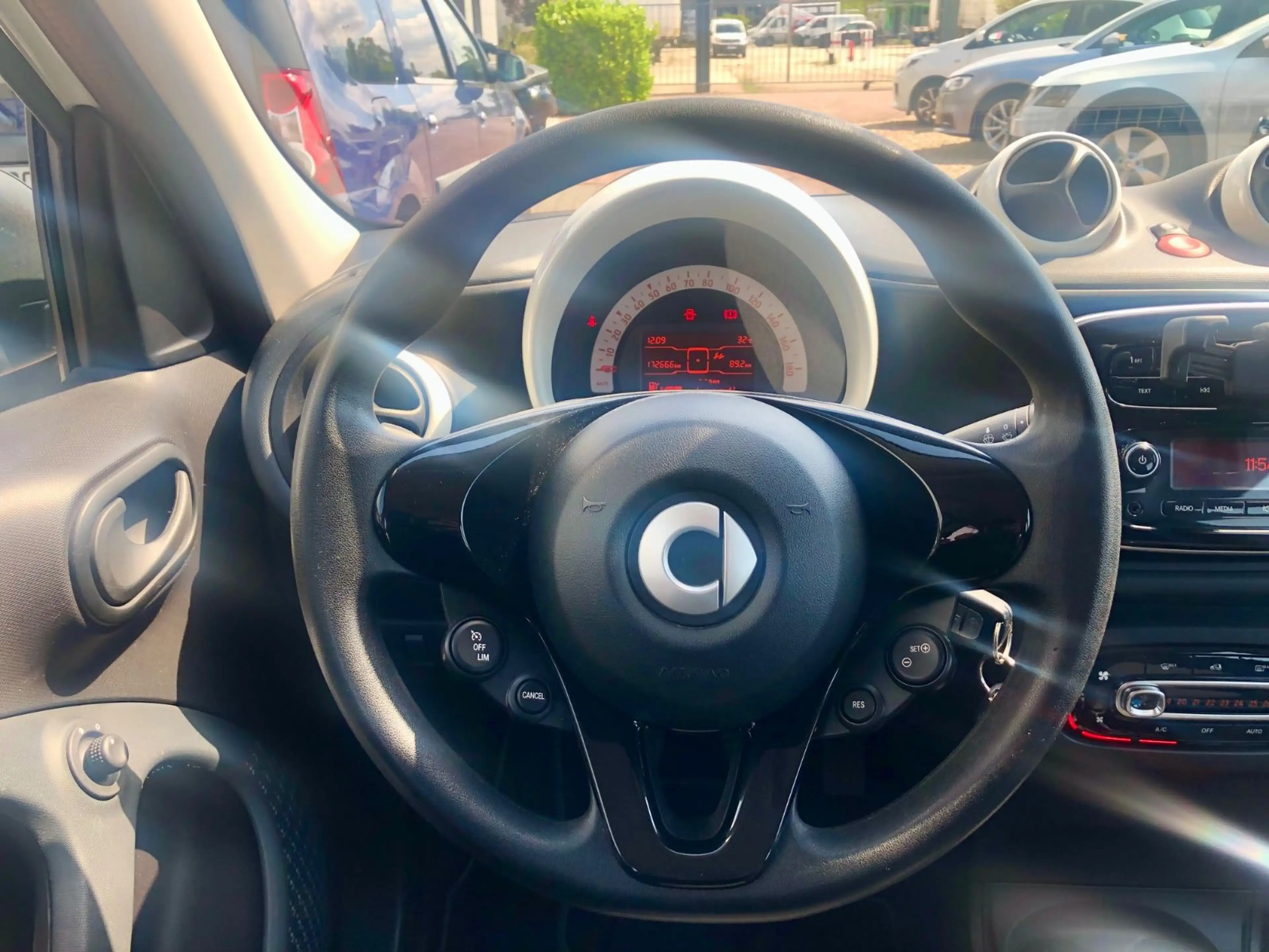 smart forFour forfour Basis Sitzhz/Klima/Tempomat — photo 15