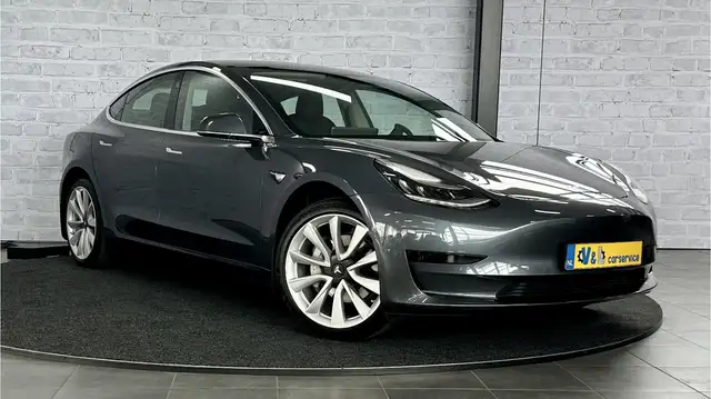 Tesla Model 3 Standard RWD Plus 60 kWh / Yoke / Pano / SOH 85.2%