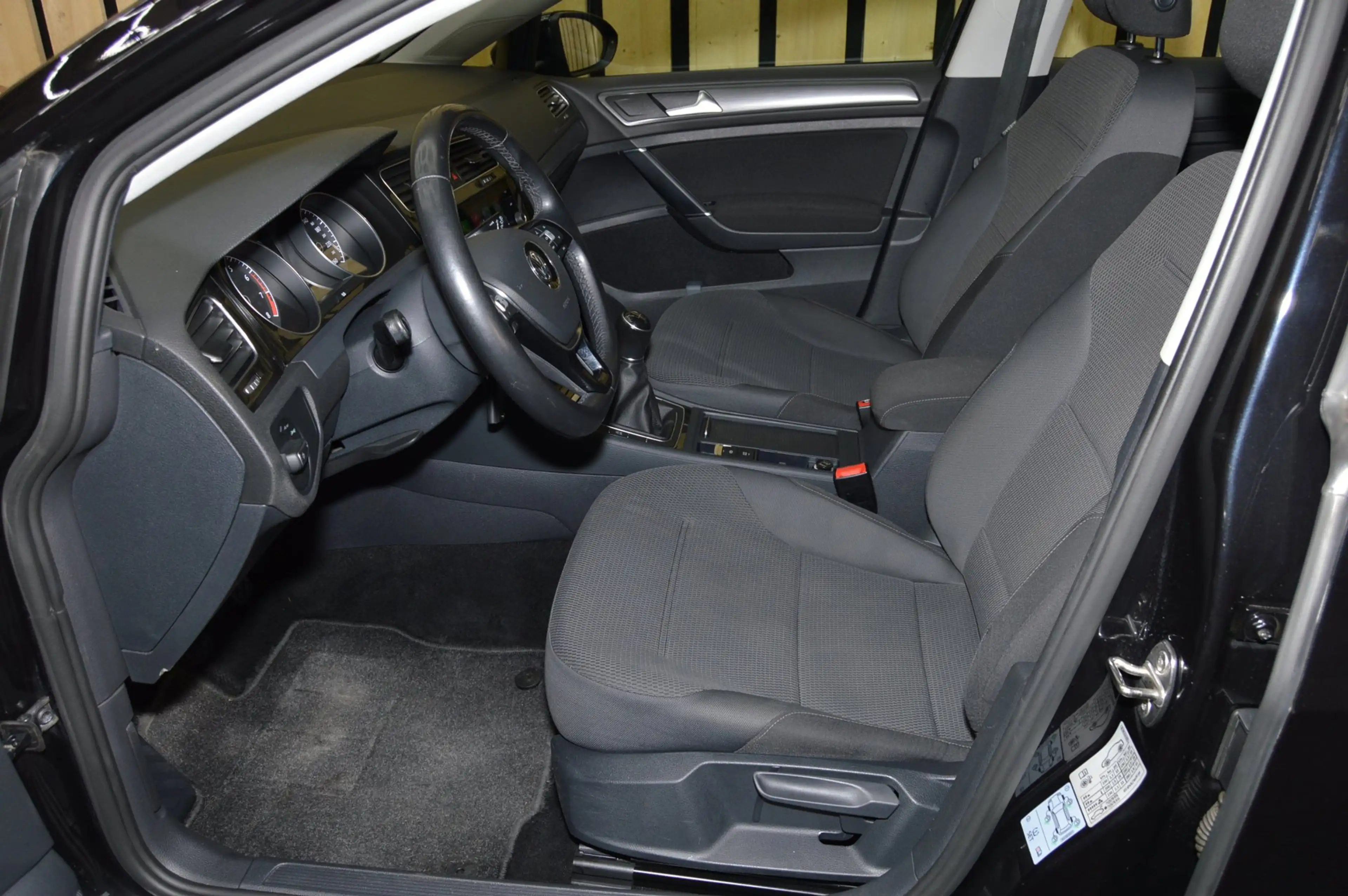 Volkswagen Golf 1.0 TSI Comfortline Trekhaak Carplay NL-auto ACC C — photo 4