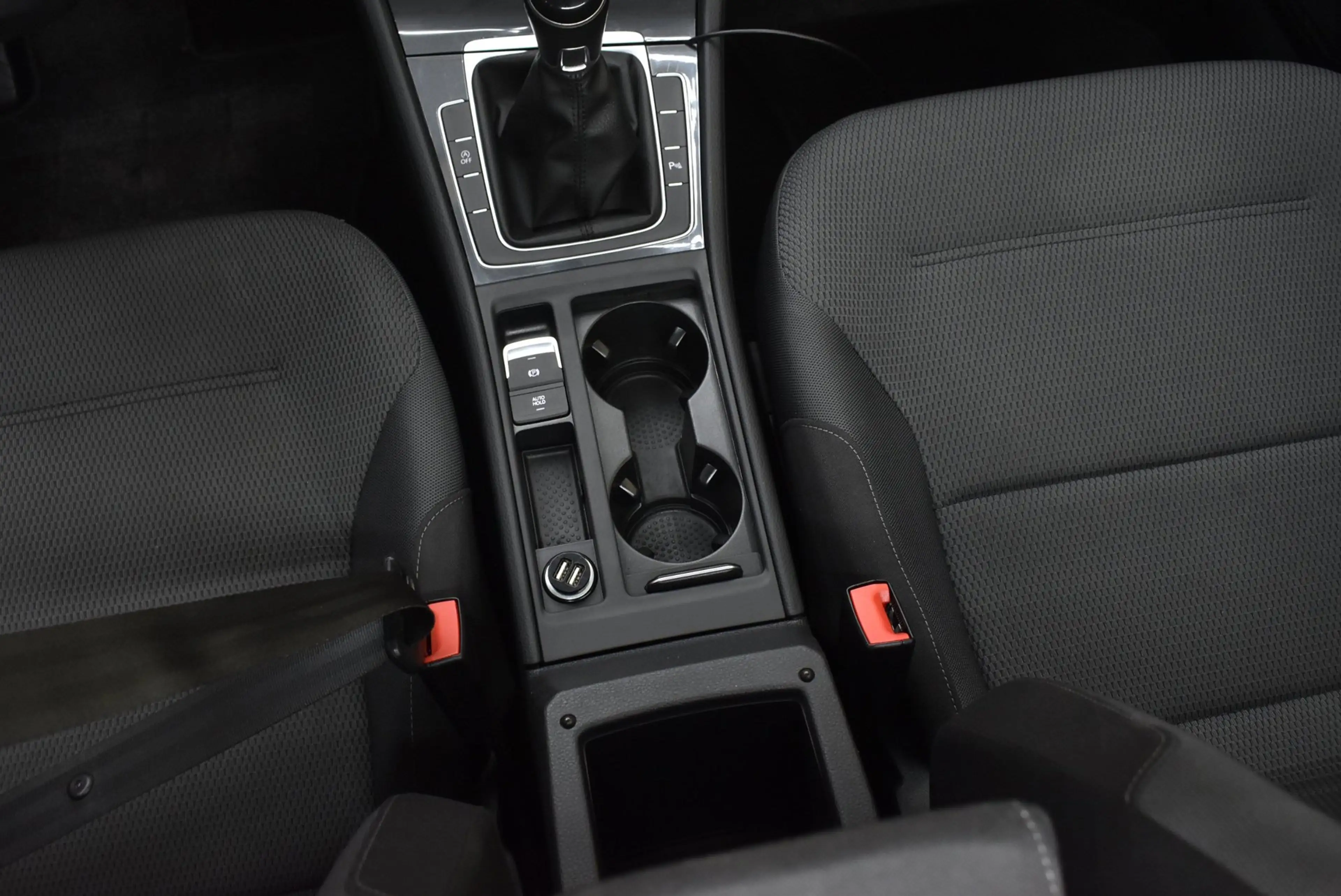 Volkswagen Golf 1.0 TSI Comfortline Trekhaak Carplay NL-auto ACC C — photo 45