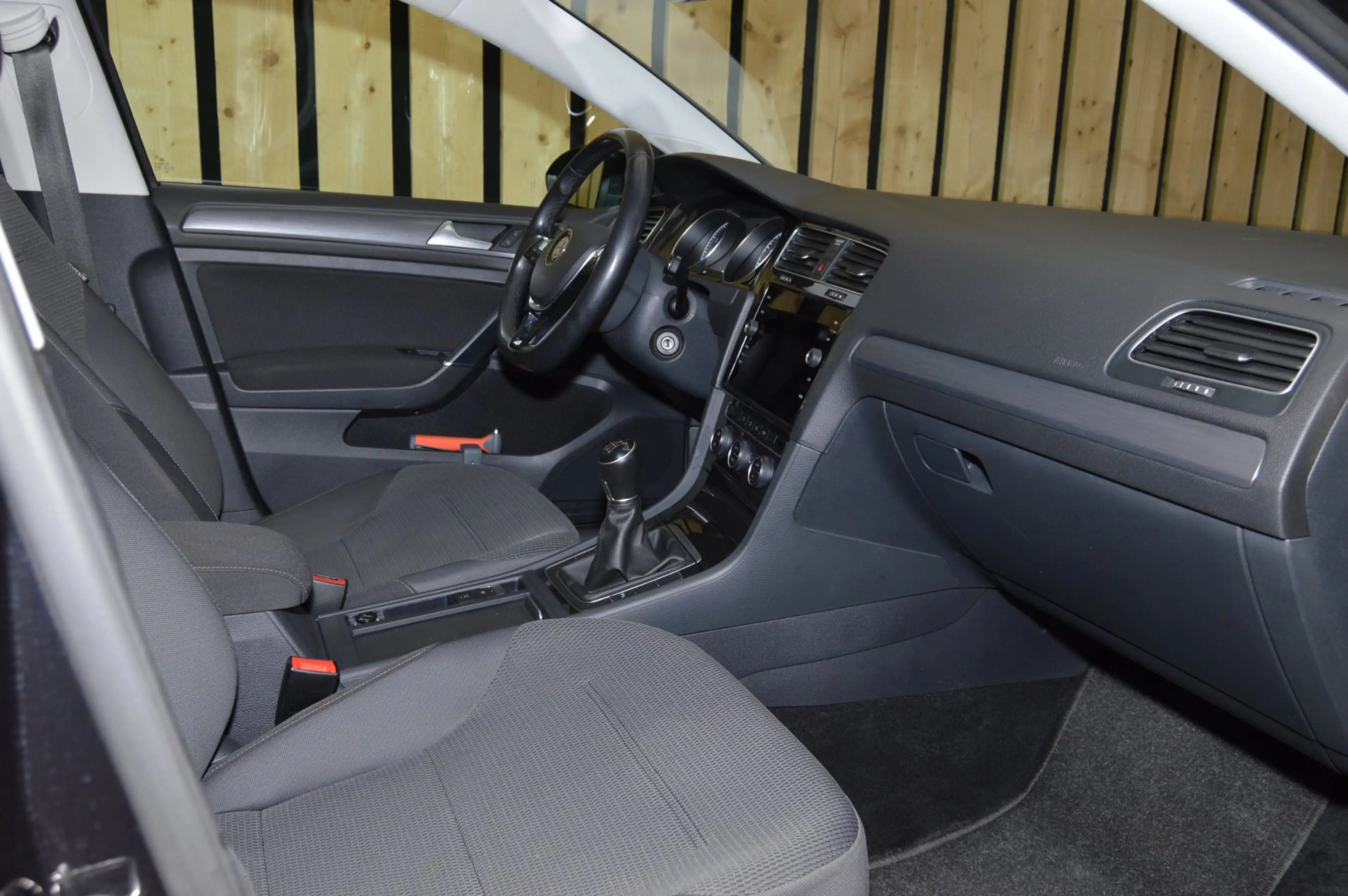 Volkswagen Golf 1.0 TSI Comfortline Trekhaak Carplay NL-auto ACC C — photo 43