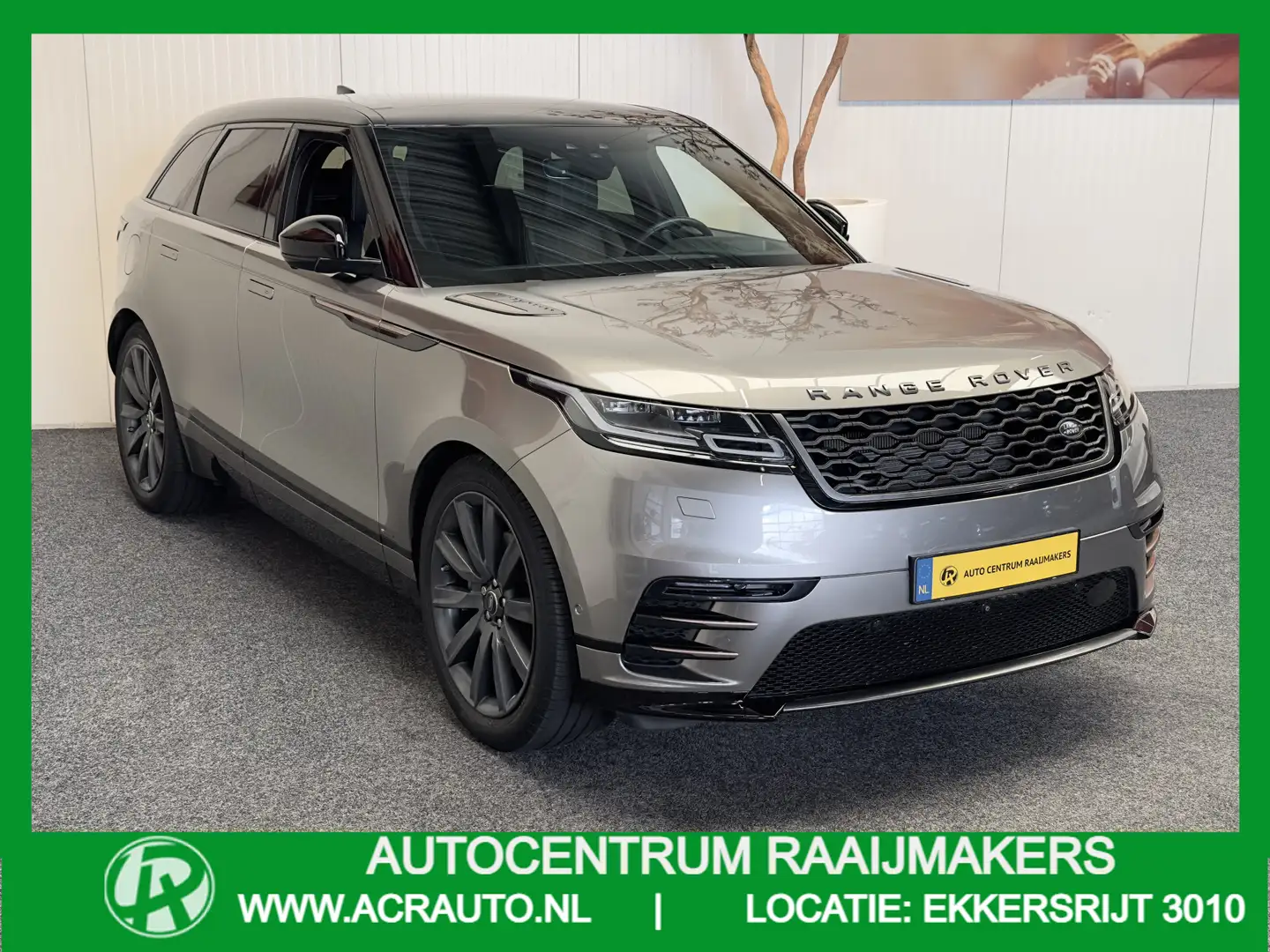 Land Rover Range Rover Velar 2.0 I4 TURBO AWD R-DYNAMIC HSE LUCHTVERING NAVIGAT Grijs - 1