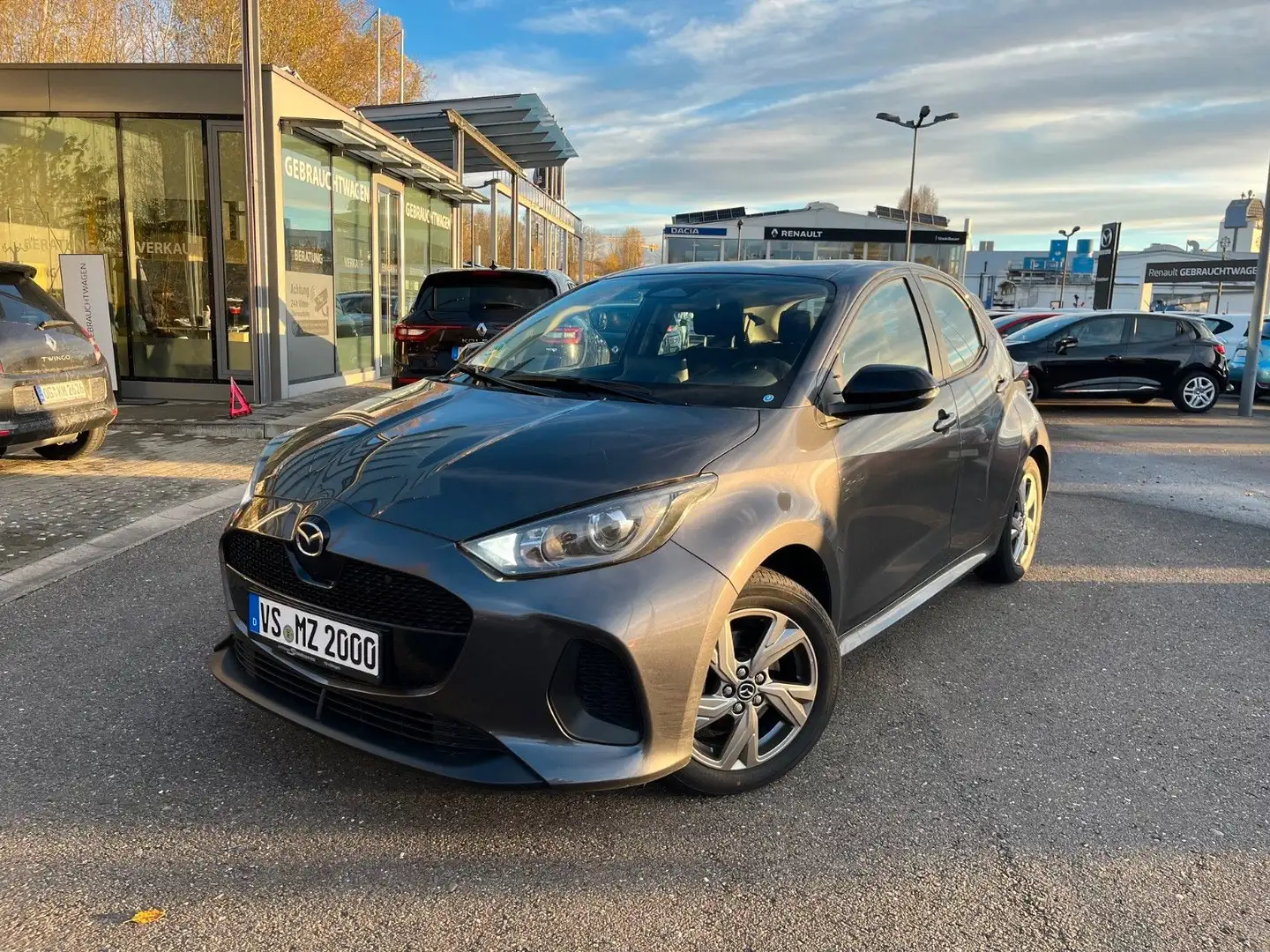 Mazda 2 Full-Hybrid Lim. Exclusive-Line 1,5L / 116 PS Grau - 1