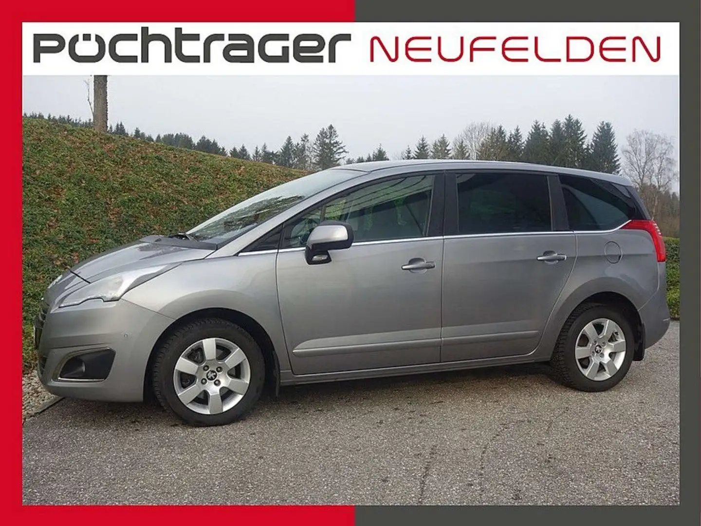 Peugeot 5008 1,6 BlueHDi 120 EAT6 Business Line, Panora... Grau - 1