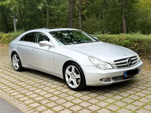Mercedes-Benz CLS 320 Facelift CLS 320 / 350 CDI (219.322)