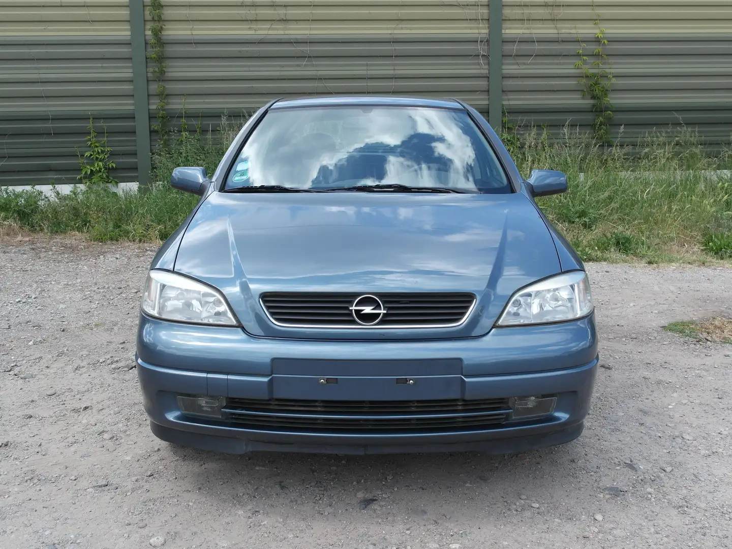 Opel Astra 1.8 Elegance Tüv Au 05/2027 KLima Gris - 2
