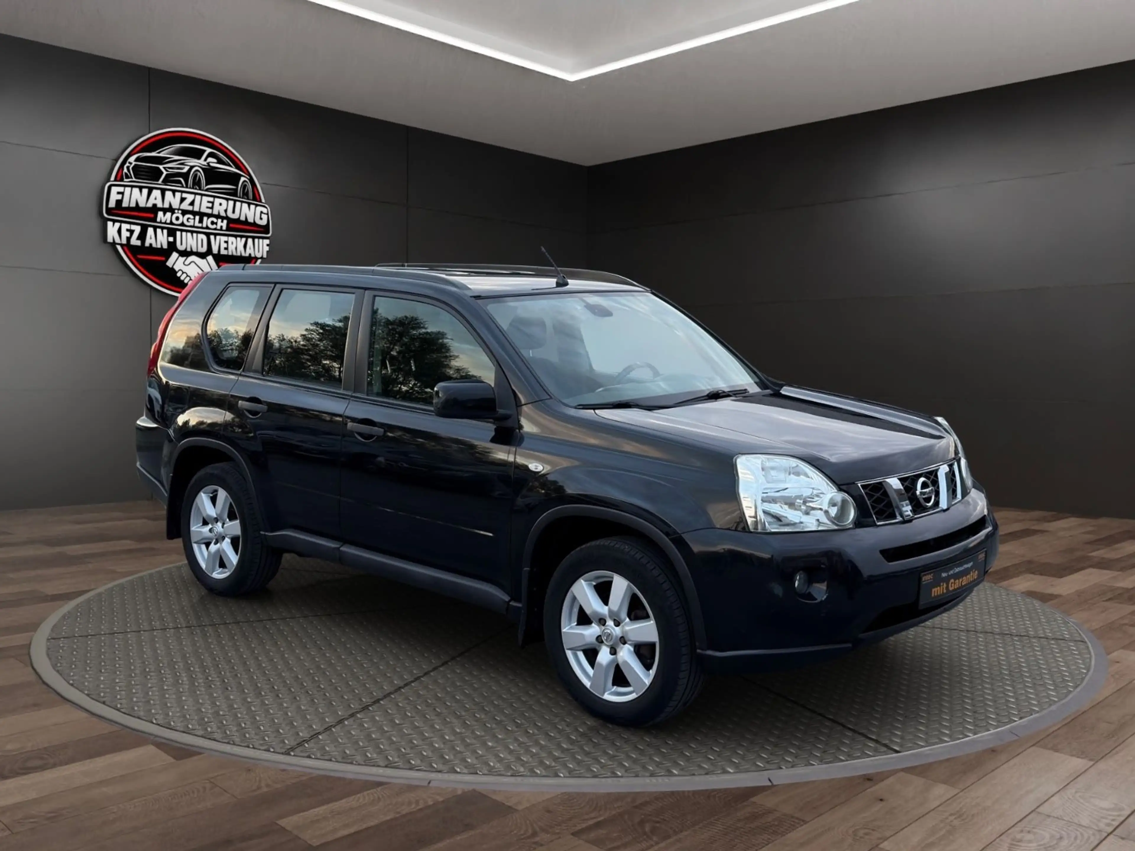Nissan X-Trail SE 4X4*TÜV NEU*AUTOMATIK*AHK*KLIMA*AHK* — photo 3