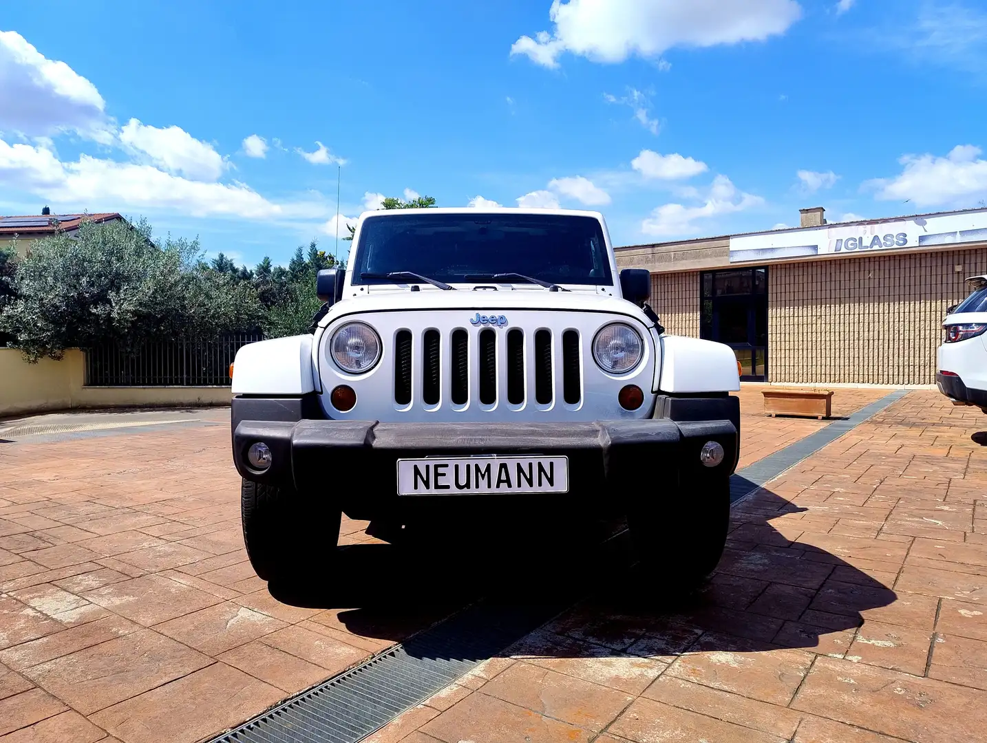 Jeep Wrangler Wrangler III 2011 Unlimited 2.8CRD Sahara Aut Blanc - 2