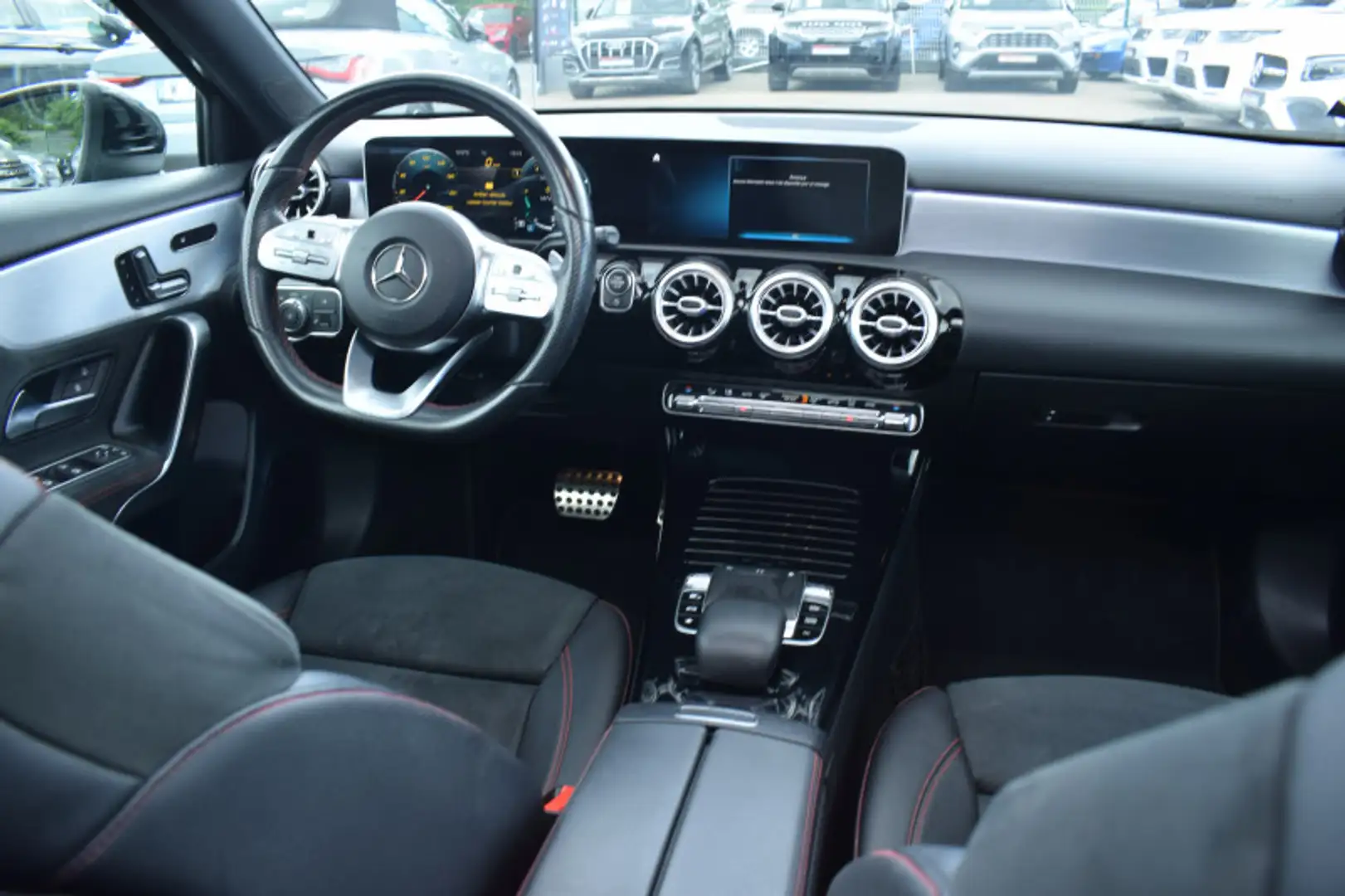 Mercedes-Benz A 200 200 D 150CH AMG LINE 8G-DCT Noir - 2