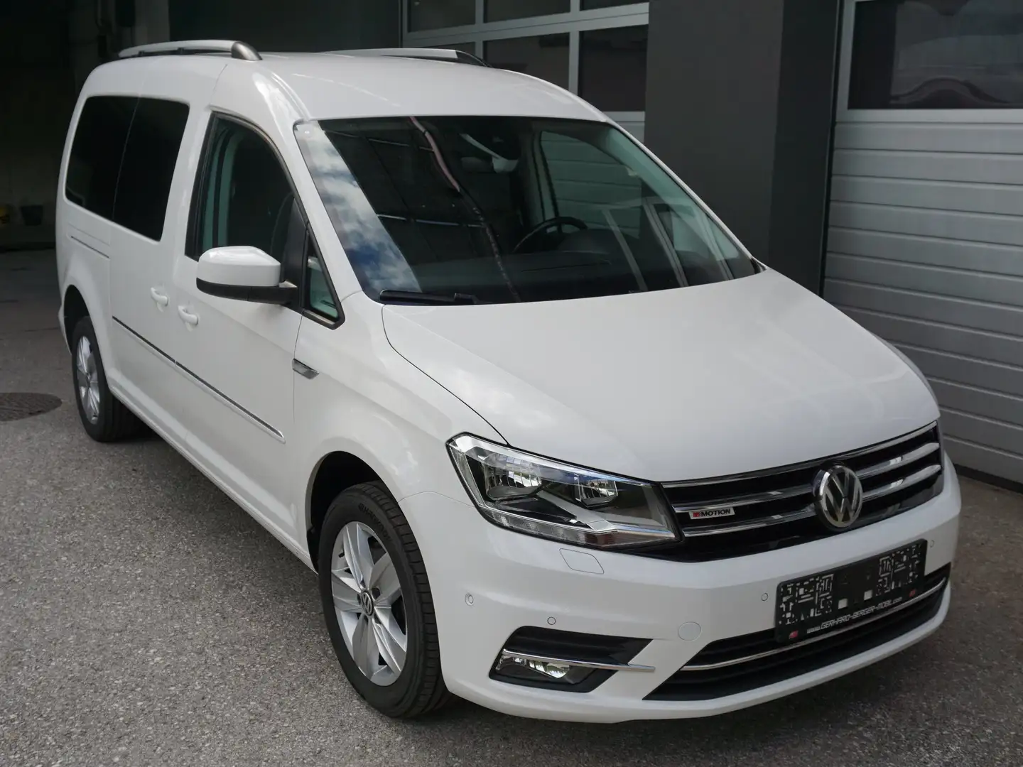 Volkswagen Caddy Maxi Highline BMT 4Motion Weiß - 1