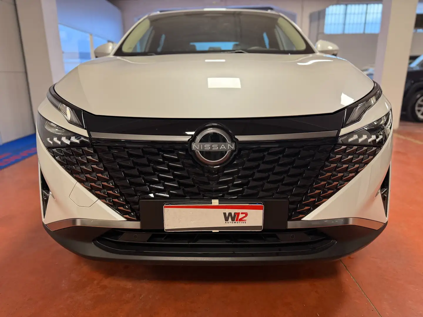 Nissan Qashqai Qashqai NEW MODEL 1.3 mhev N-Connecta 2wd 140 cv Bianco - 2