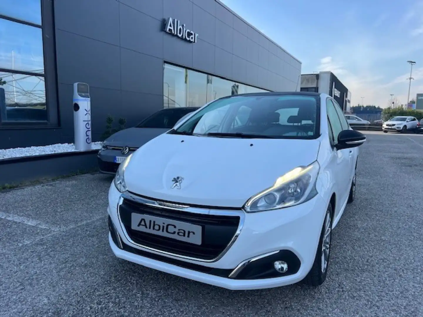 Peugeot 208 1° serie PureTech 82 5 porte Access Blanco - 2