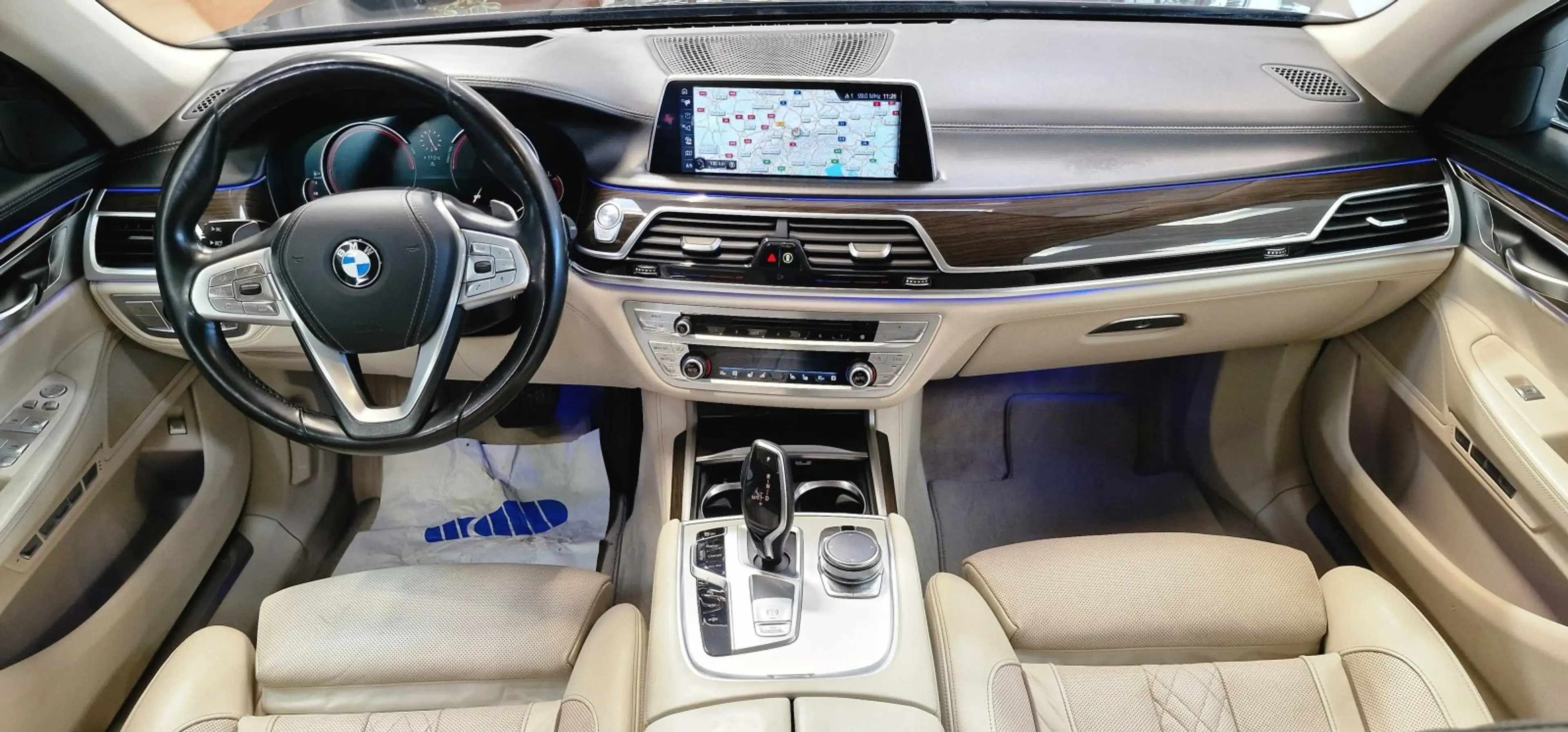 BMW 740 d xDrive G11 Aut. *Soft-Close*Head-up*360°*Luftfed — photo 11