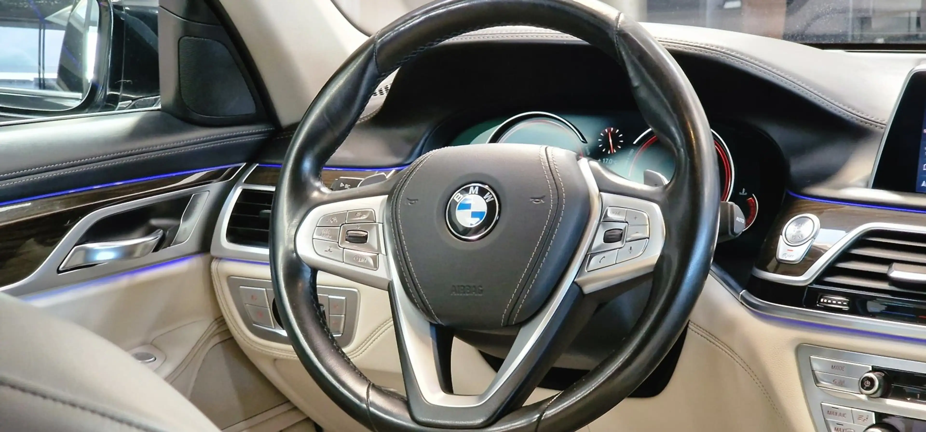 BMW 740 d xDrive G11 Aut. *Soft-Close*Head-up*360°*Luftfed — photo 13