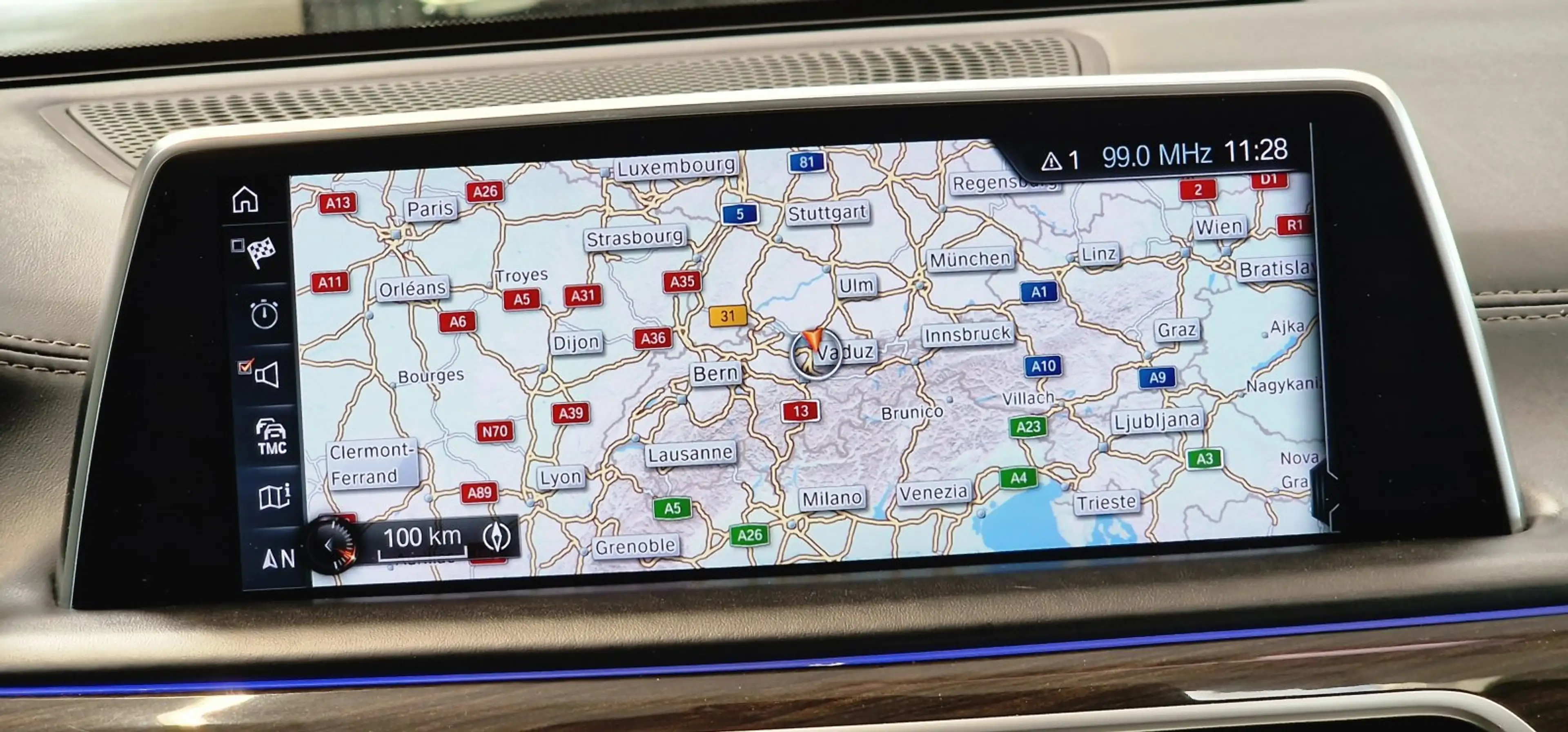 BMW 740 d xDrive G11 Aut. *Soft-Close*Head-up*360°*Luftfed — photo 15