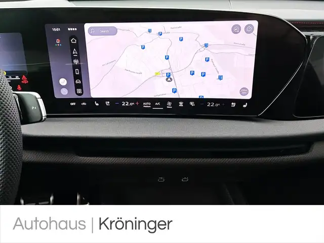 Audi Q7 view 15