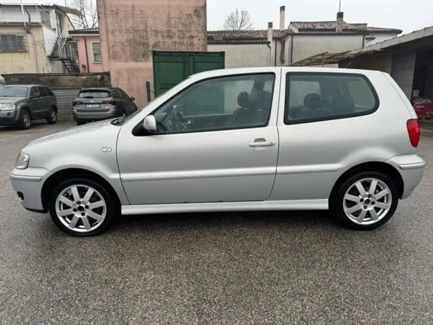 Volkswagen Polo Polo 3p 1.4 16v Grigio - 1