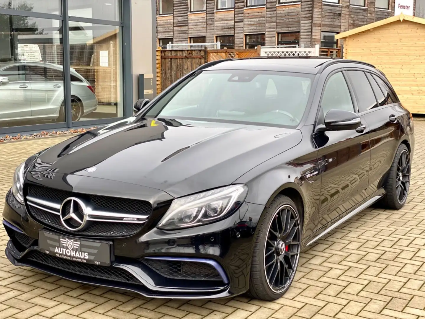 Mercedes-Benz C 63 AMG C 63 T S AMG,Pano,V-MAX,LED,Night,VOLL,TOP Fekete - 1