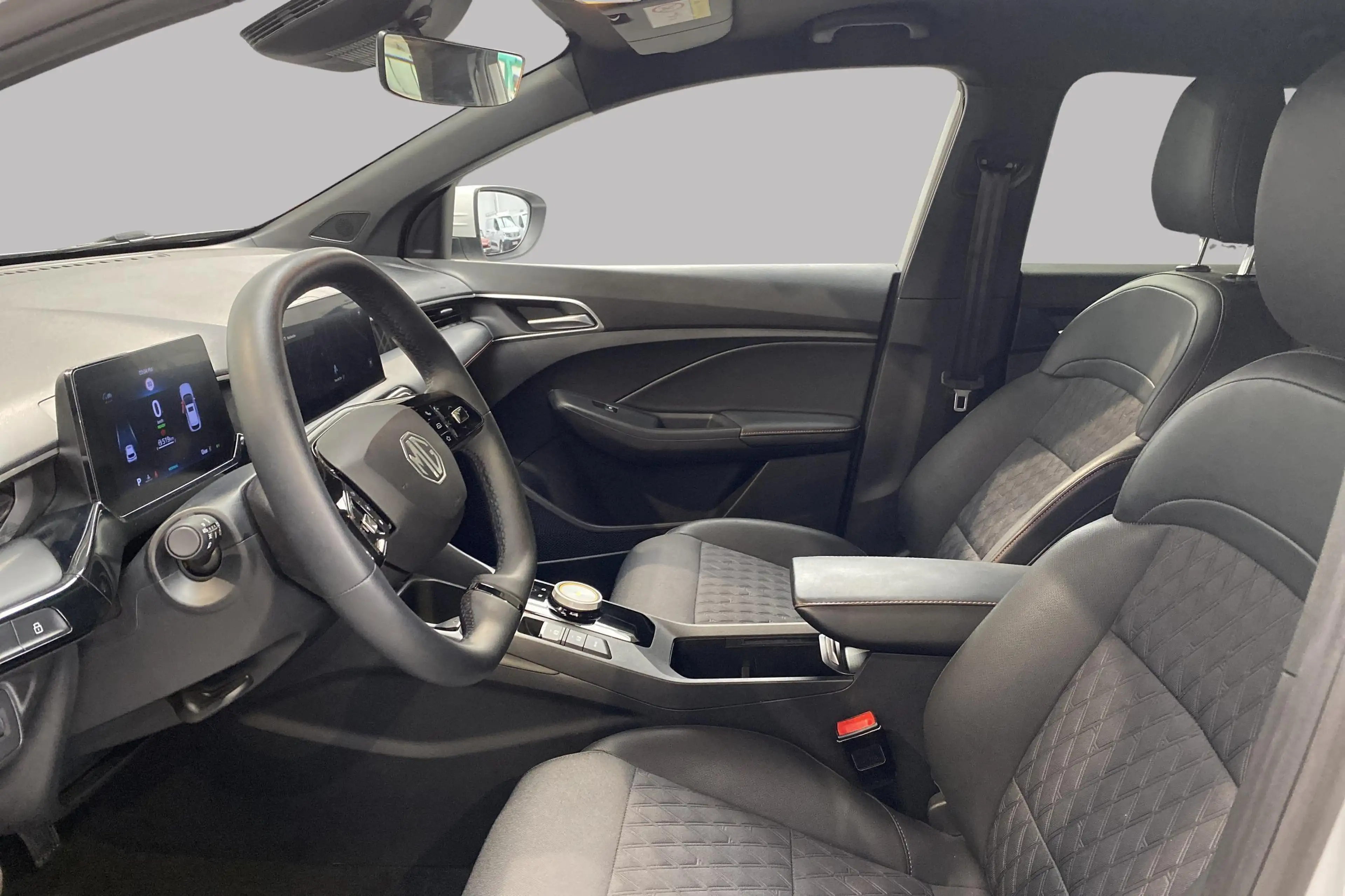MG MG3 HYBRID+ LUXURY - 194 PK — photo 10