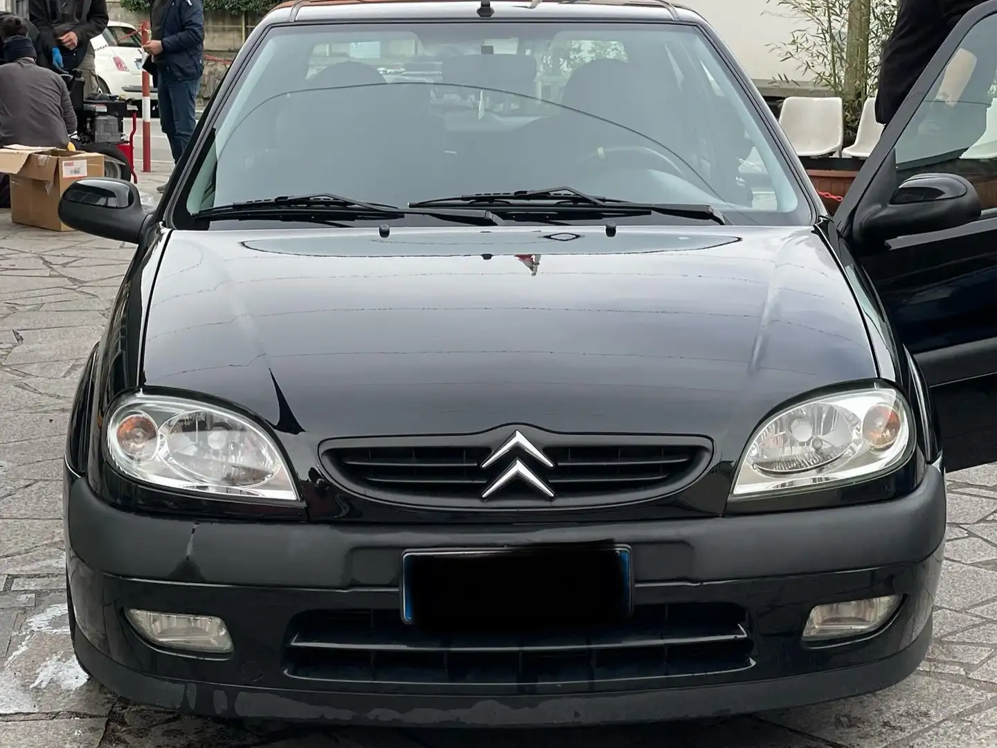 Citroen SAXO Saxo 3p 1.6 16v Vts Negro - 2
