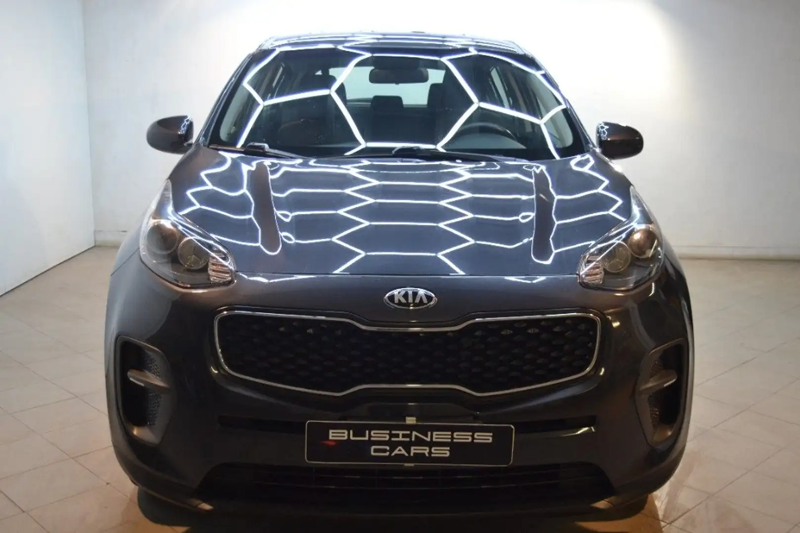 Kia Sportage 1.6 CRDI 115 CV 2WD Business Class Gris - 2