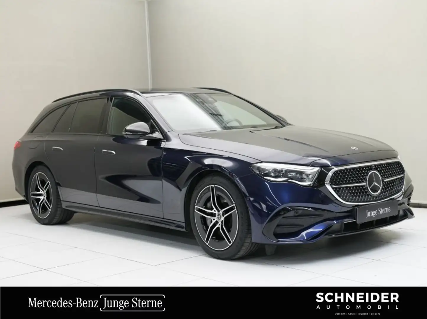 Mercedes-Benz E 300 de 4MATIC mit EQ Hybrid Technologie T-Modell Blau - 1