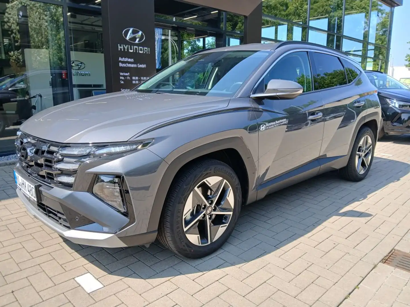 Hyundai TUCSON 1.6 T-GDi 48V-Hybrid 2WD DCT Trend +LED+ Grau - 1