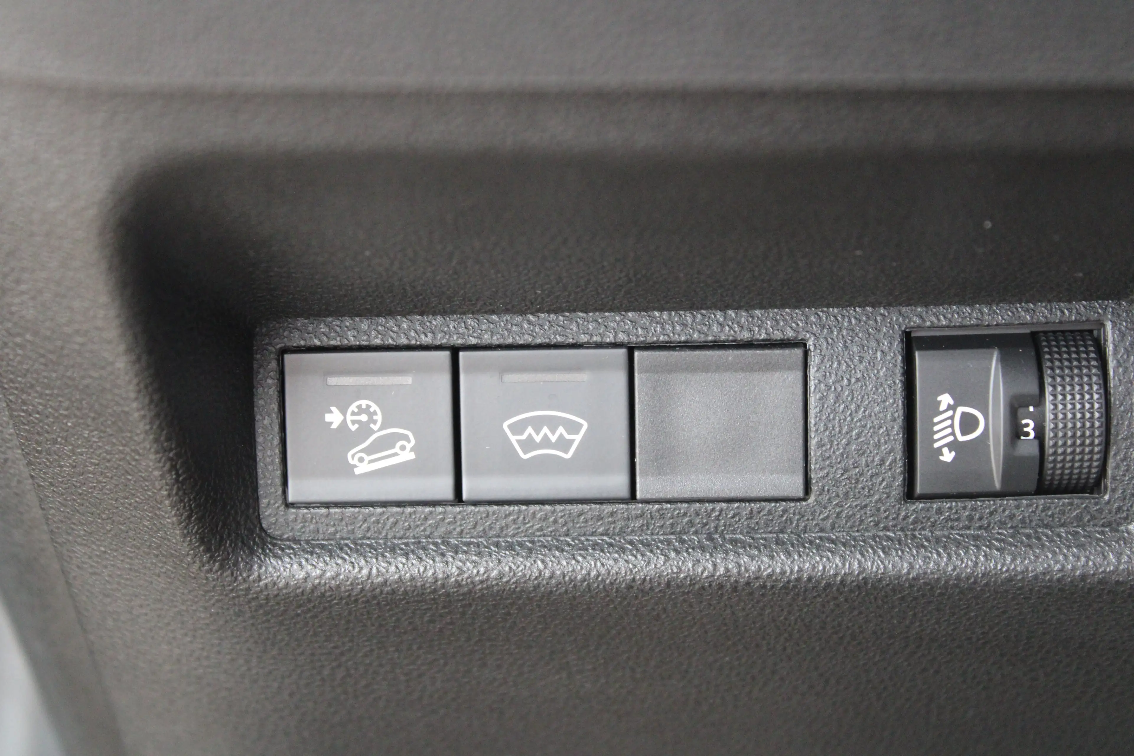 Jeep Avenger 1.2 Altitude | Elektrische achterklep | JBL Audio — photo 22