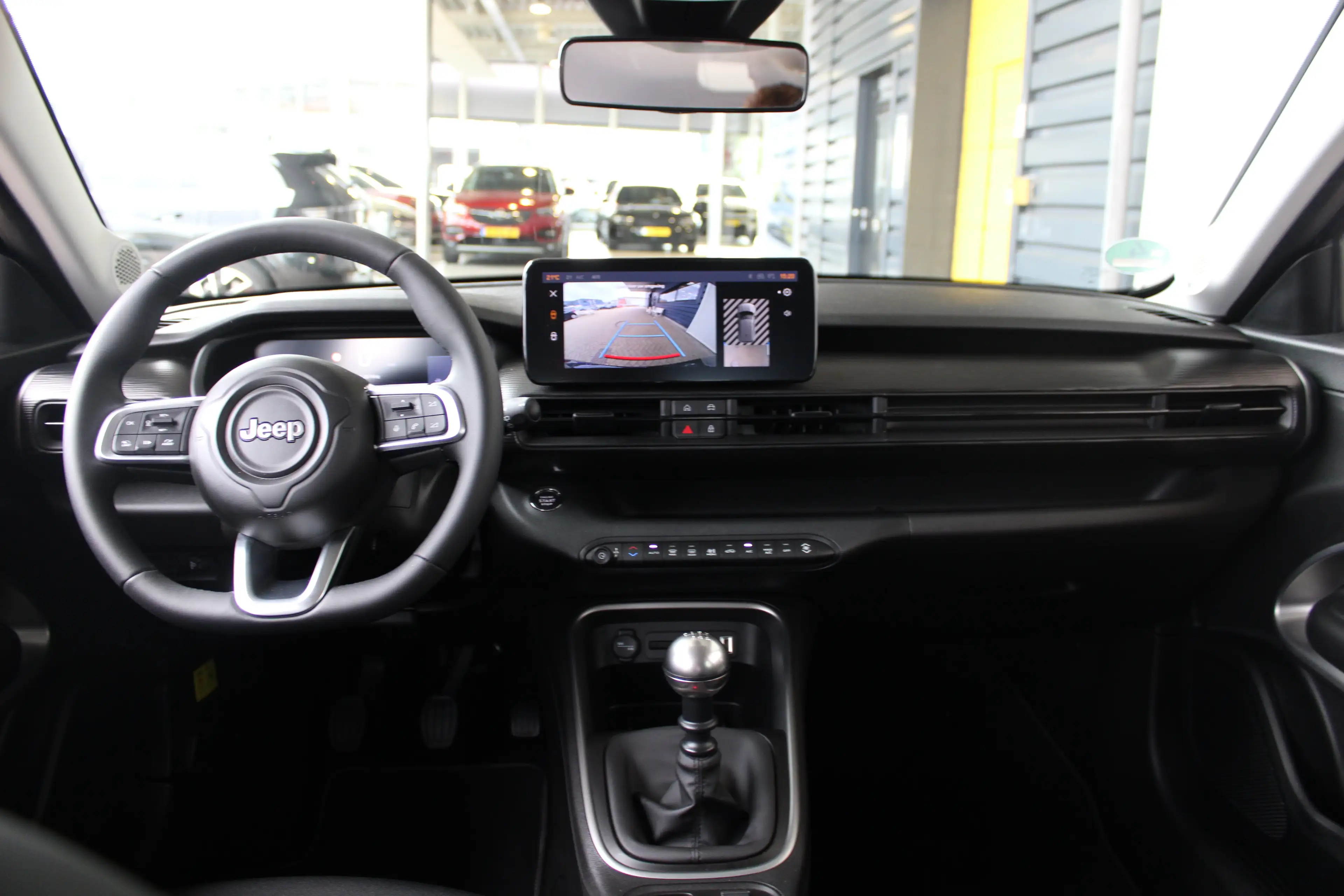 Jeep Avenger 1.2 Altitude | Elektrische achterklep | JBL Audio — photo 13