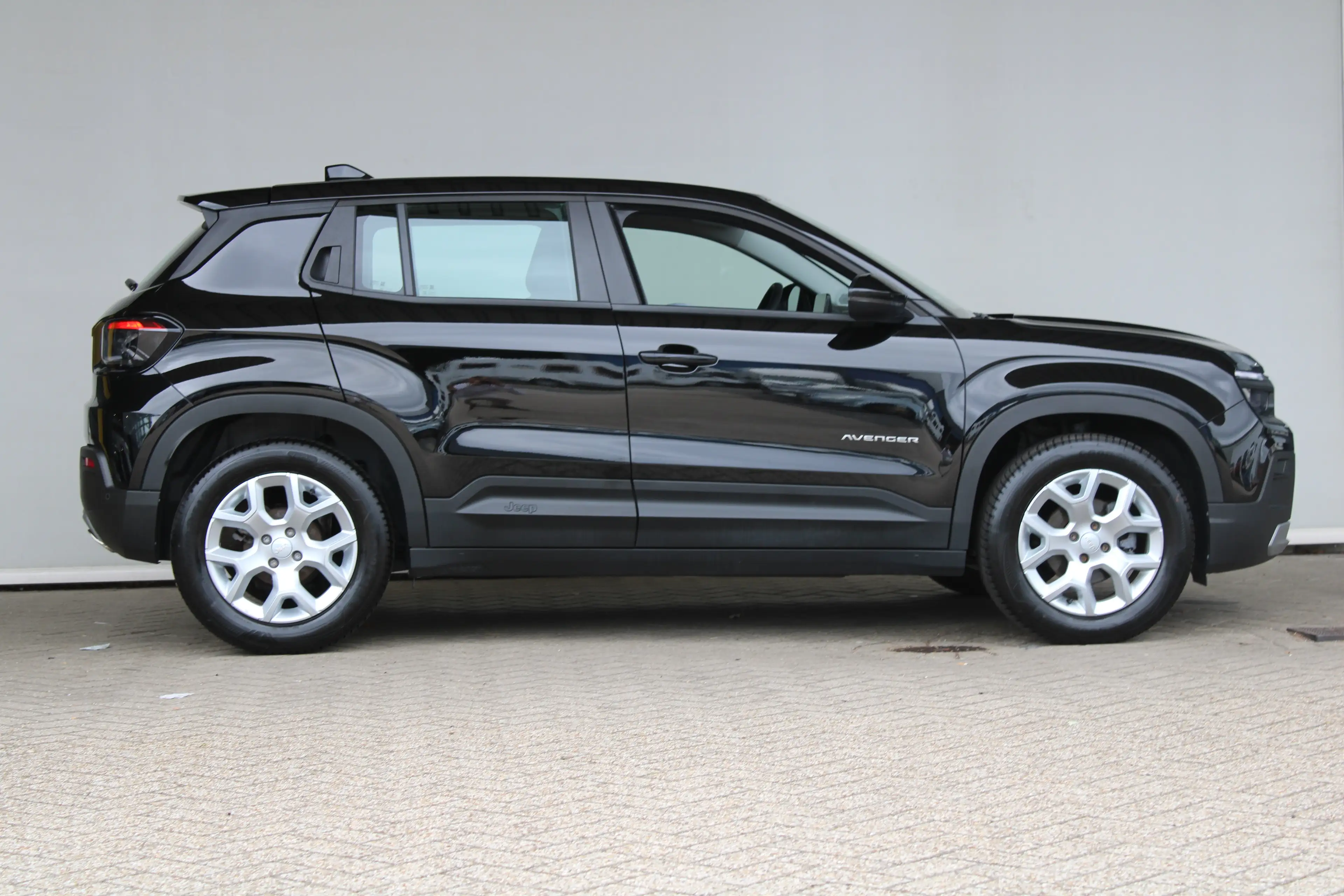 Jeep Avenger 1.2 Altitude | Elektrische achterklep | JBL Audio — photo 4