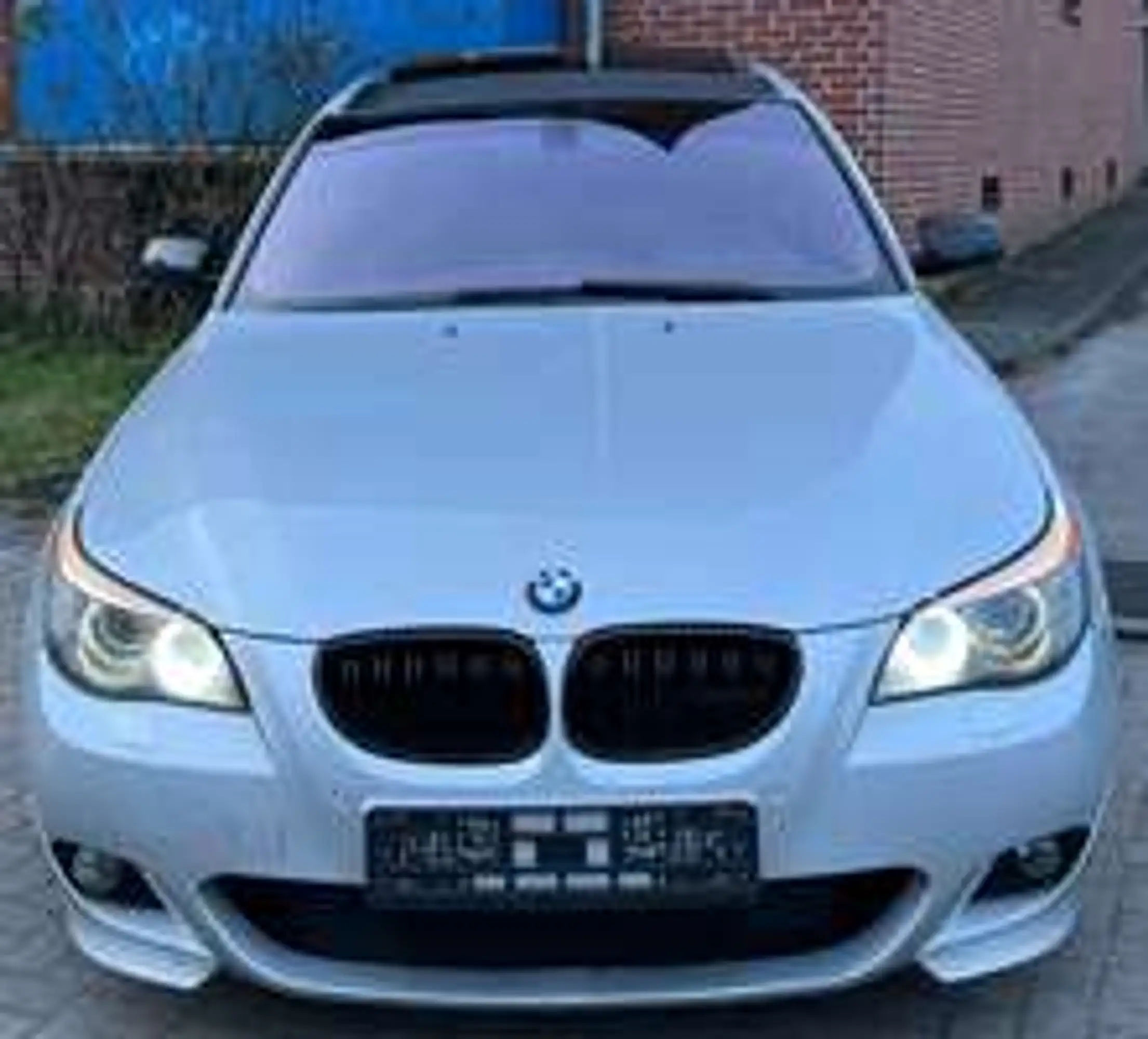 BMW 530 d M-SPORT Sportautomatik *HUD/LEDER/NAV/XEN* — photo 2