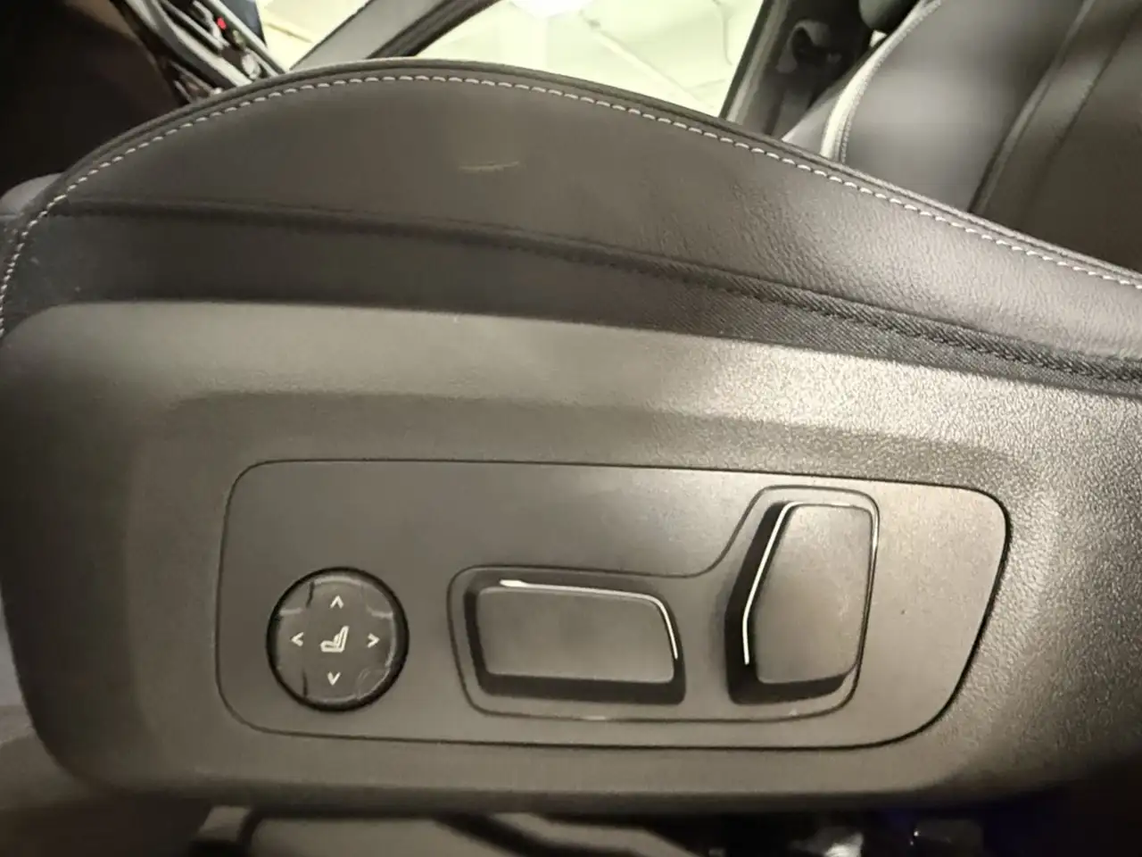 BMW X4 снимка BMW X4