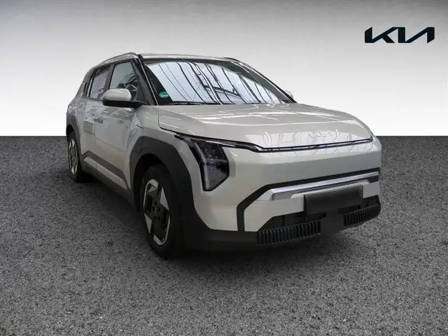 Kia Ev3 view 4